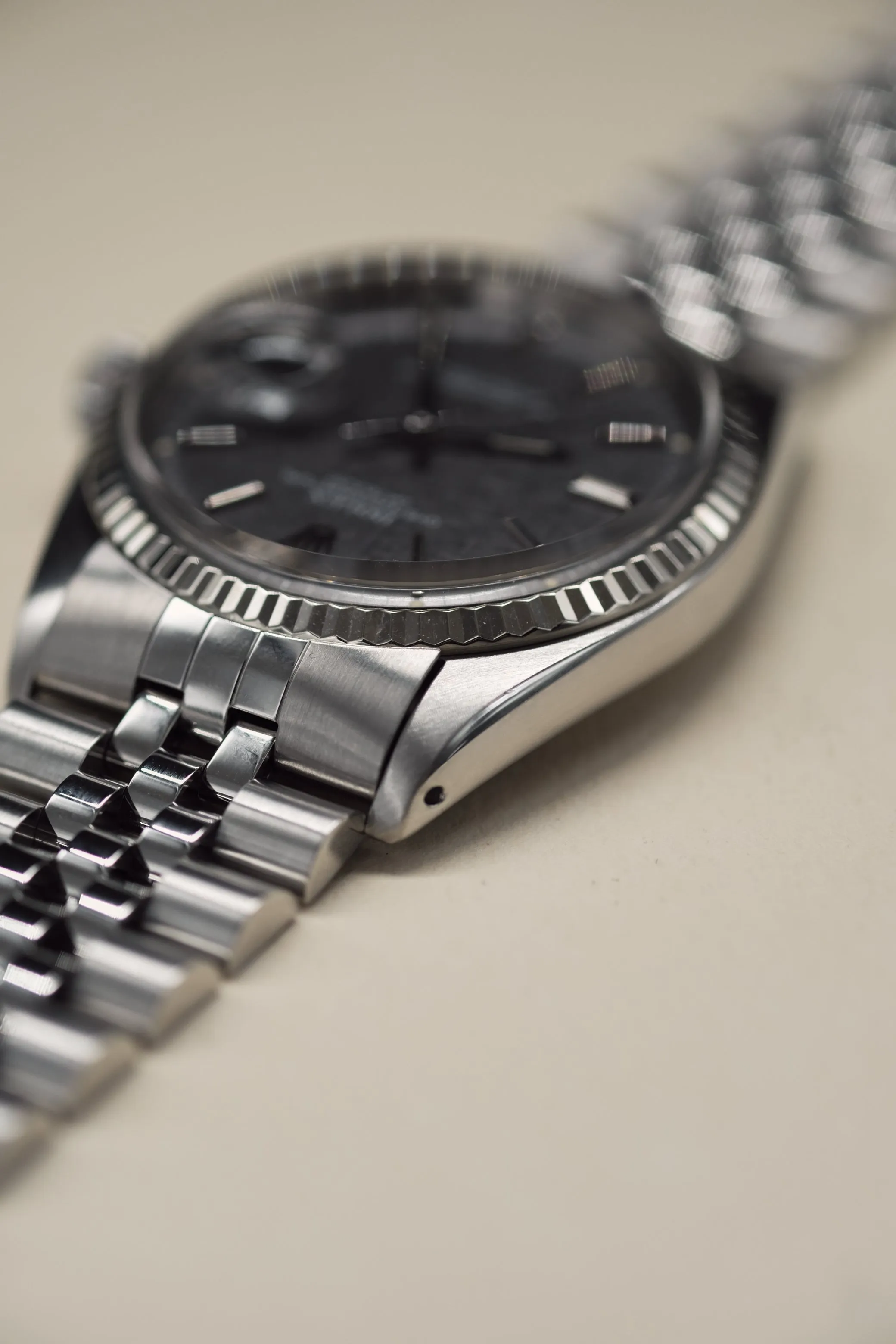 Rolex Datejust 1601 Grey Linen Sigma Door Stop Dial - 1973 w/Service Card