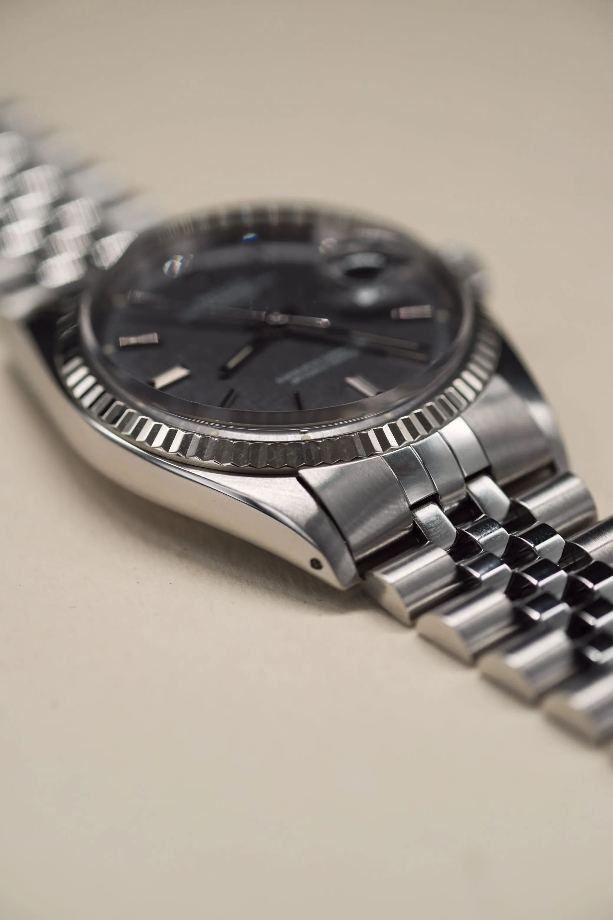 Rolex Datejust 1601 Grey Linen Sigma Door Stop Dial - 1973 w/Service Card