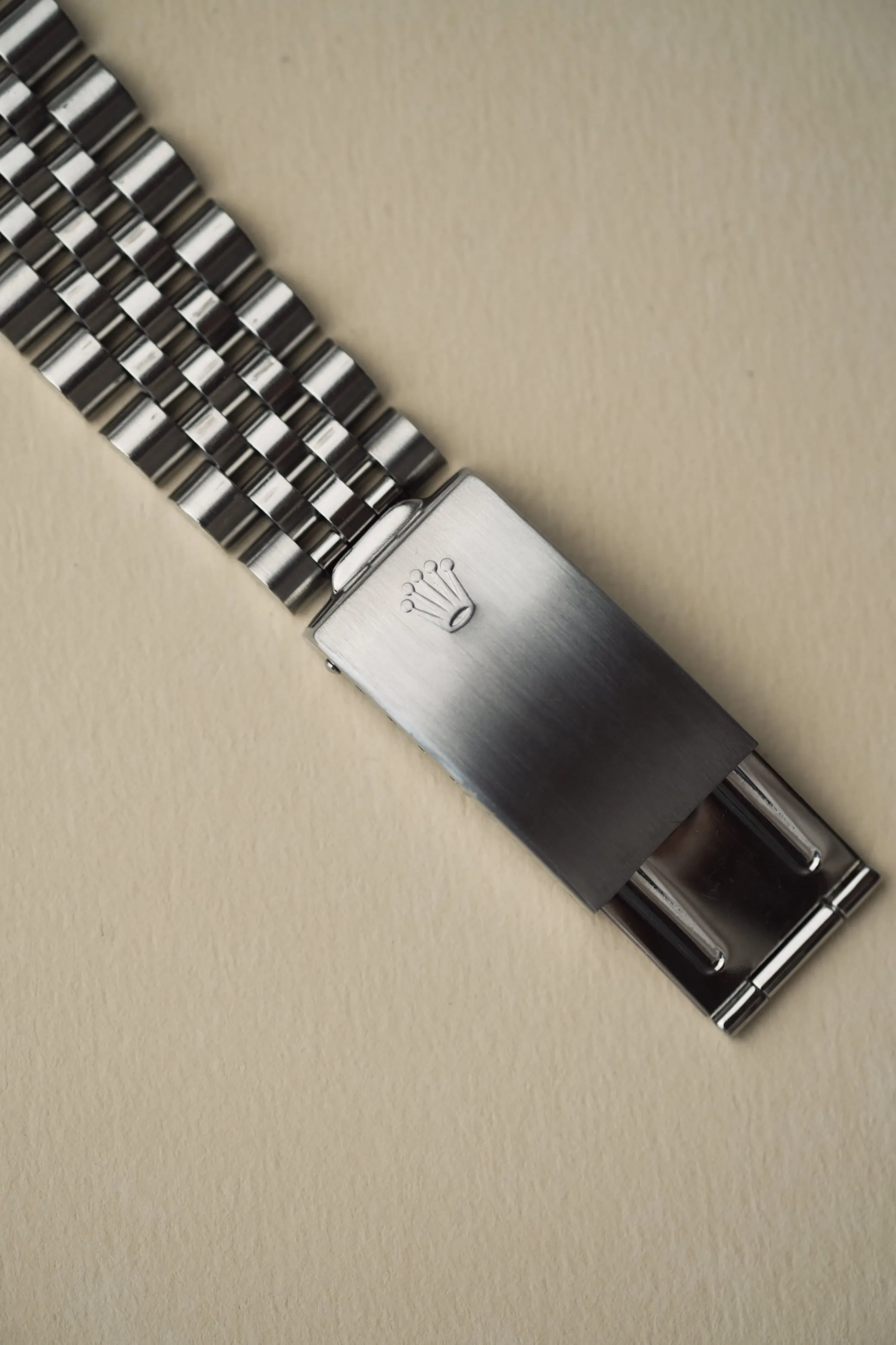 Rolex Datejust 16030 Silver Roman Dial - 1984
