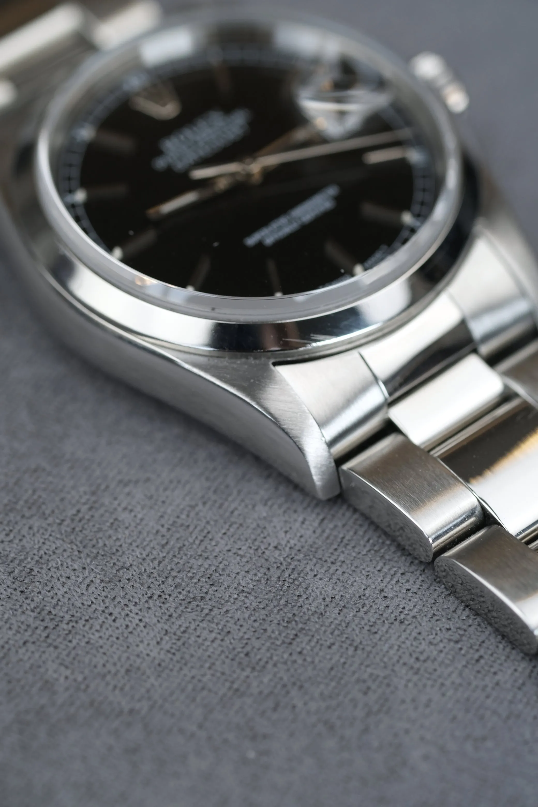 Rolex Datejust 16200 Black Dial - 1997/8