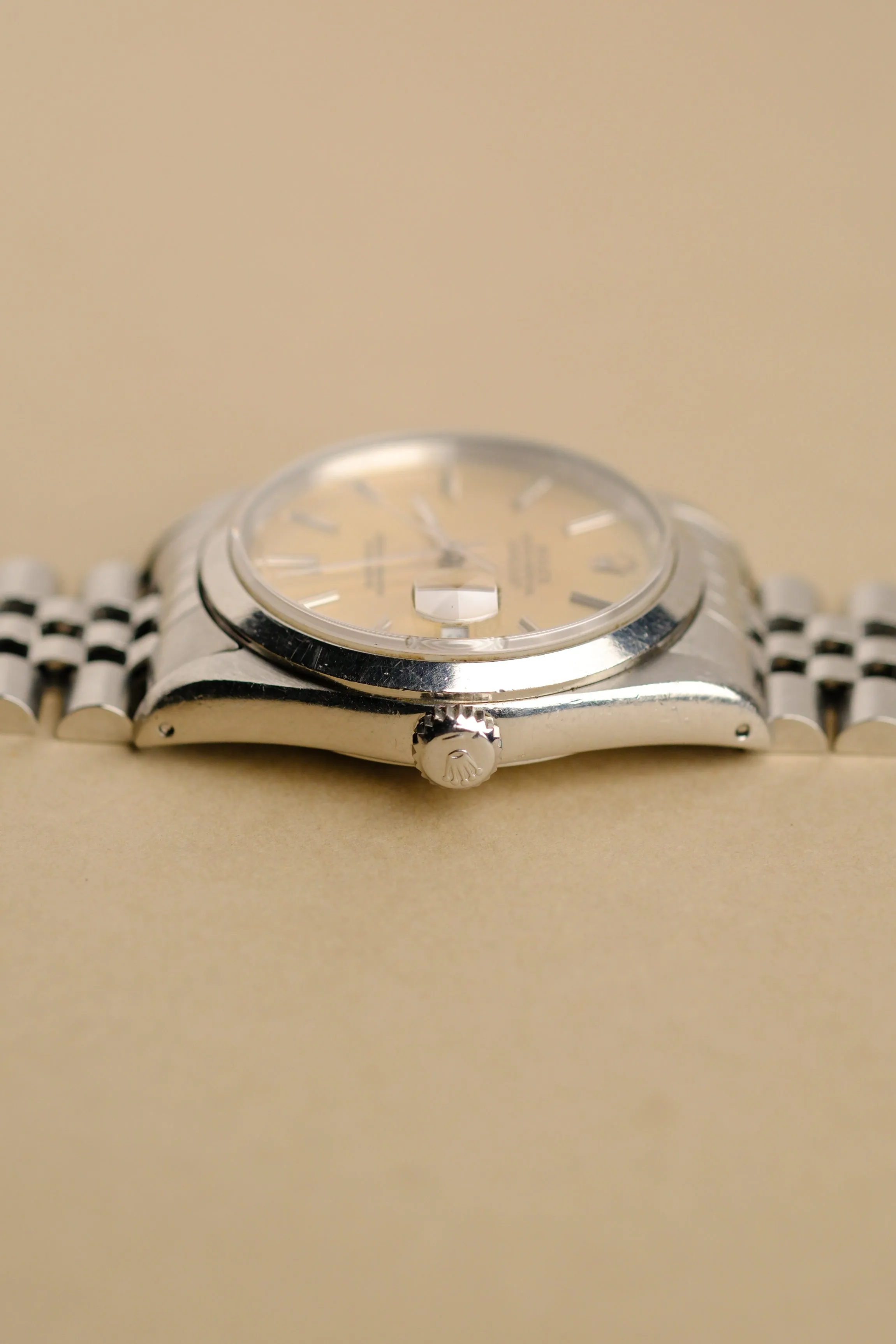 Rolex Datejust 16200 Sun-Kissed Dial w/RSC - 1990
