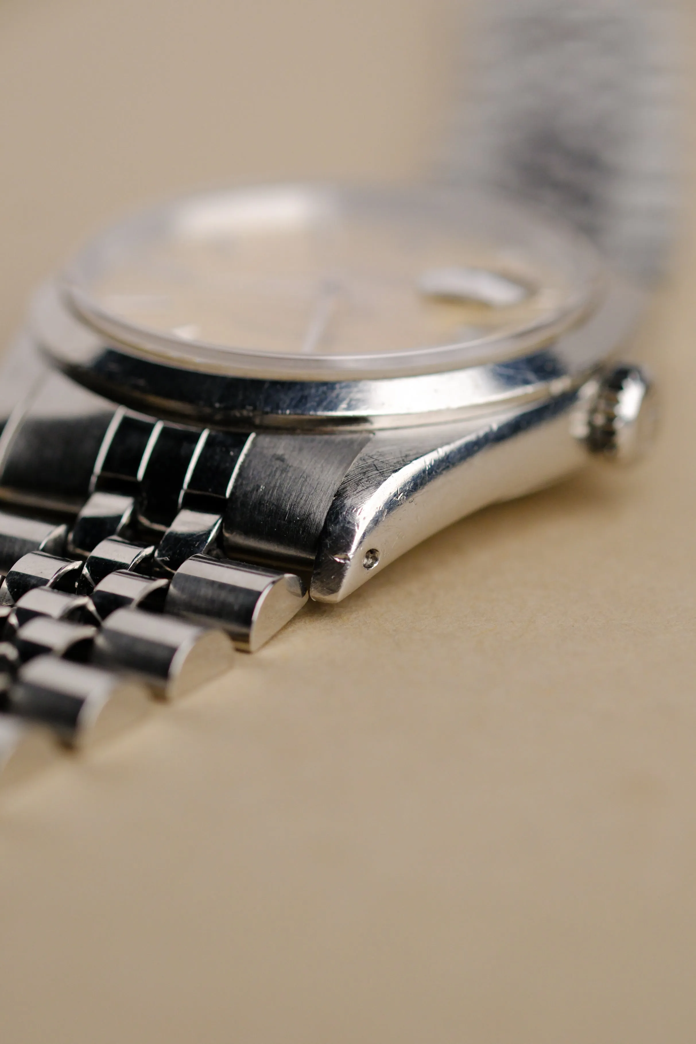 Rolex Datejust 16200 Sun-Kissed Dial w/RSC - 1990