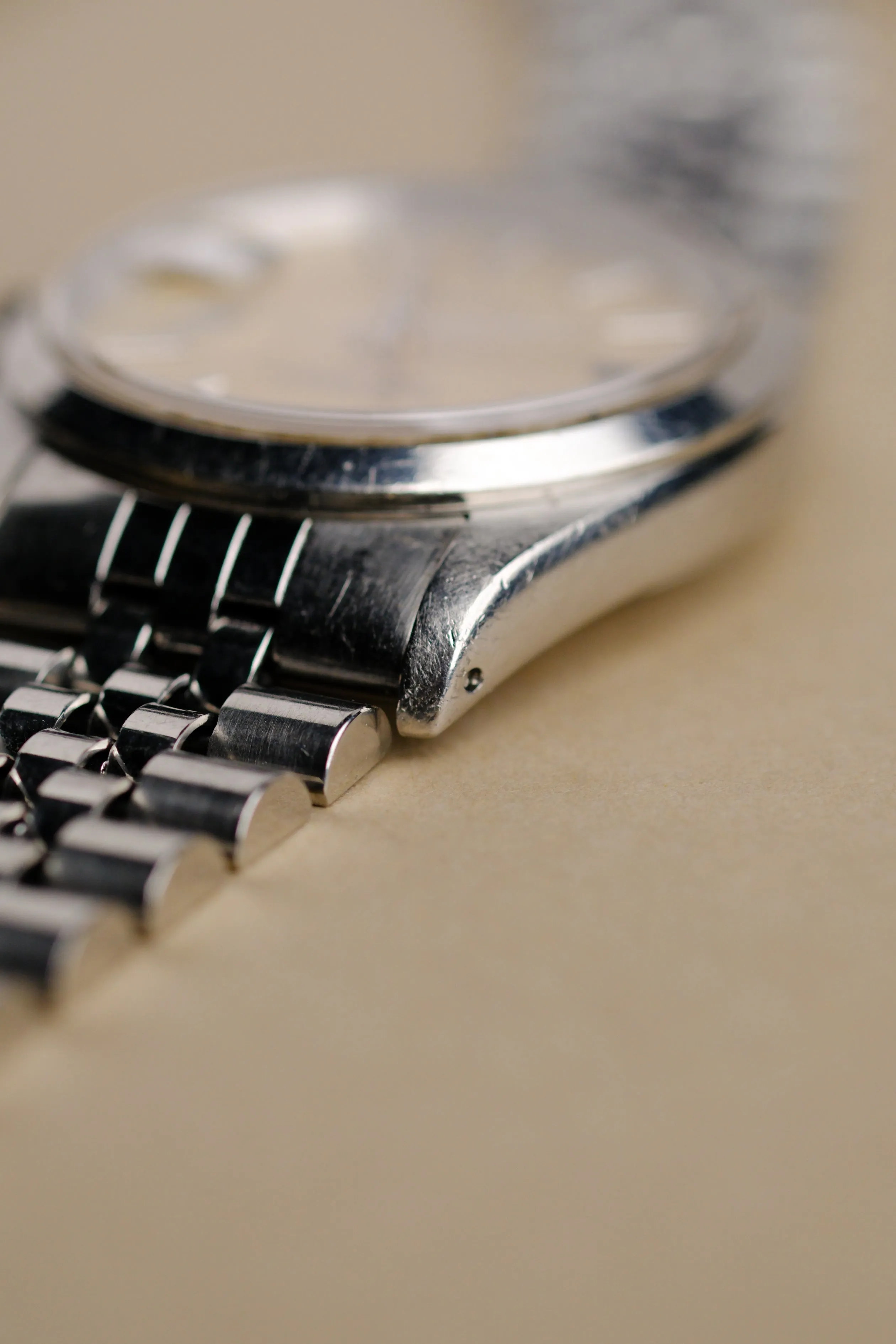Rolex Datejust 16200 Sun-Kissed Dial w/RSC - 1990
