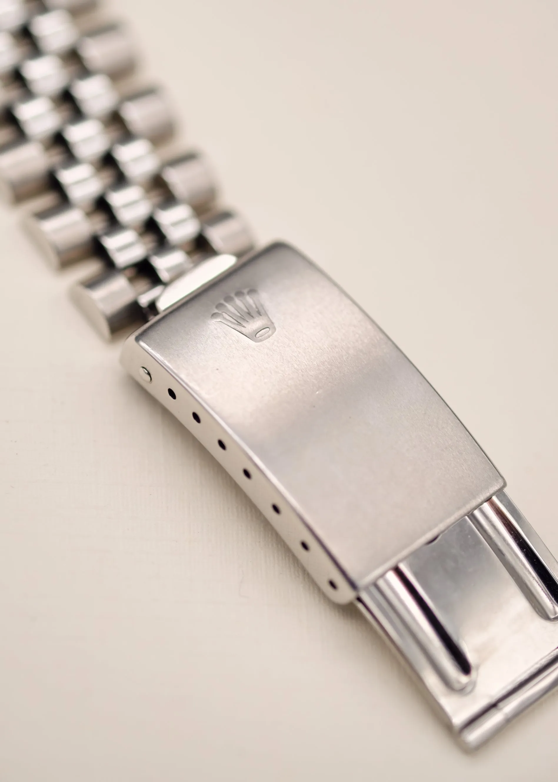 Rolex Datejust 16220 Blue Roman Dial - 2001