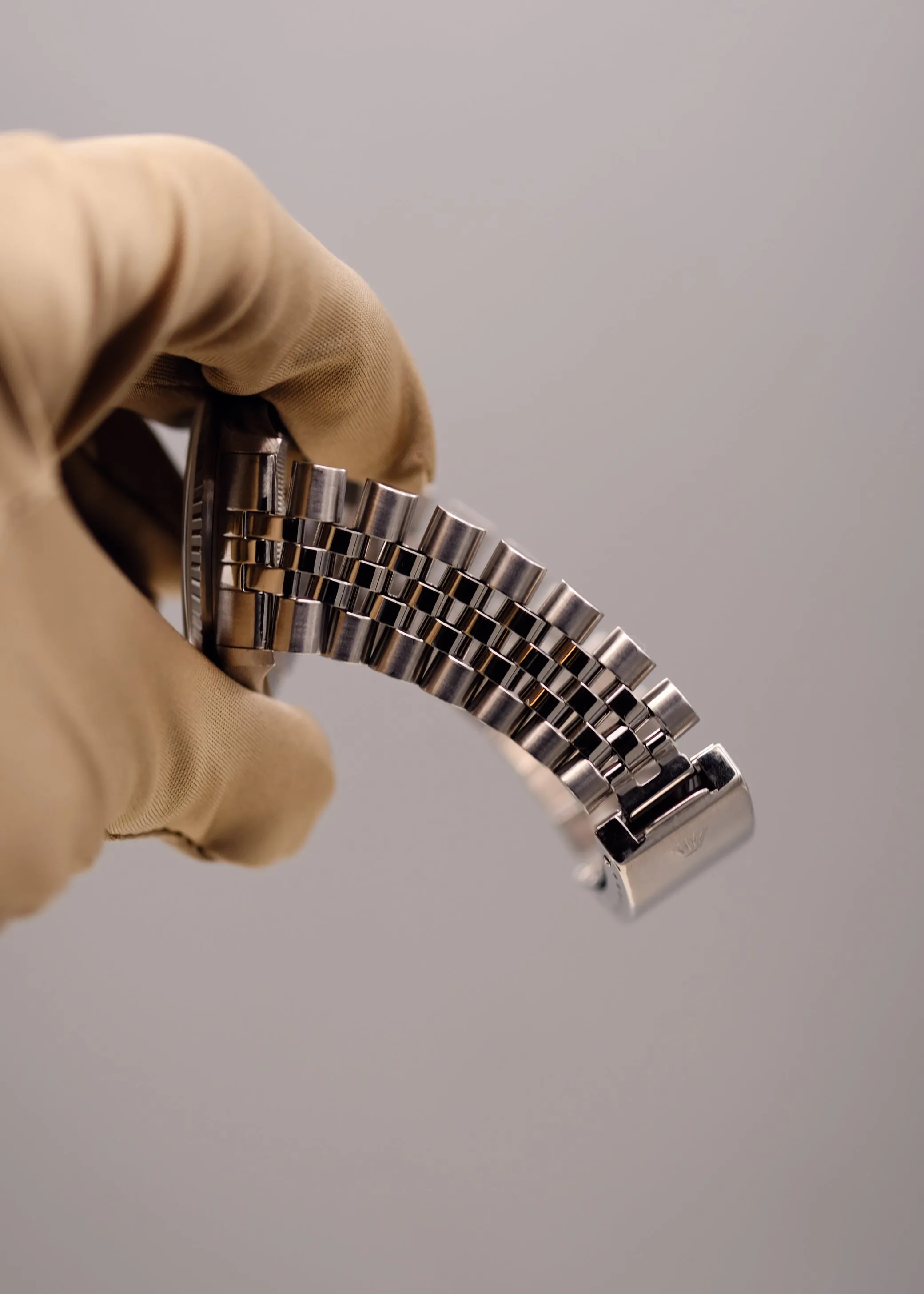 Rolex Datejust 16220 Blue Roman Dial - 2001