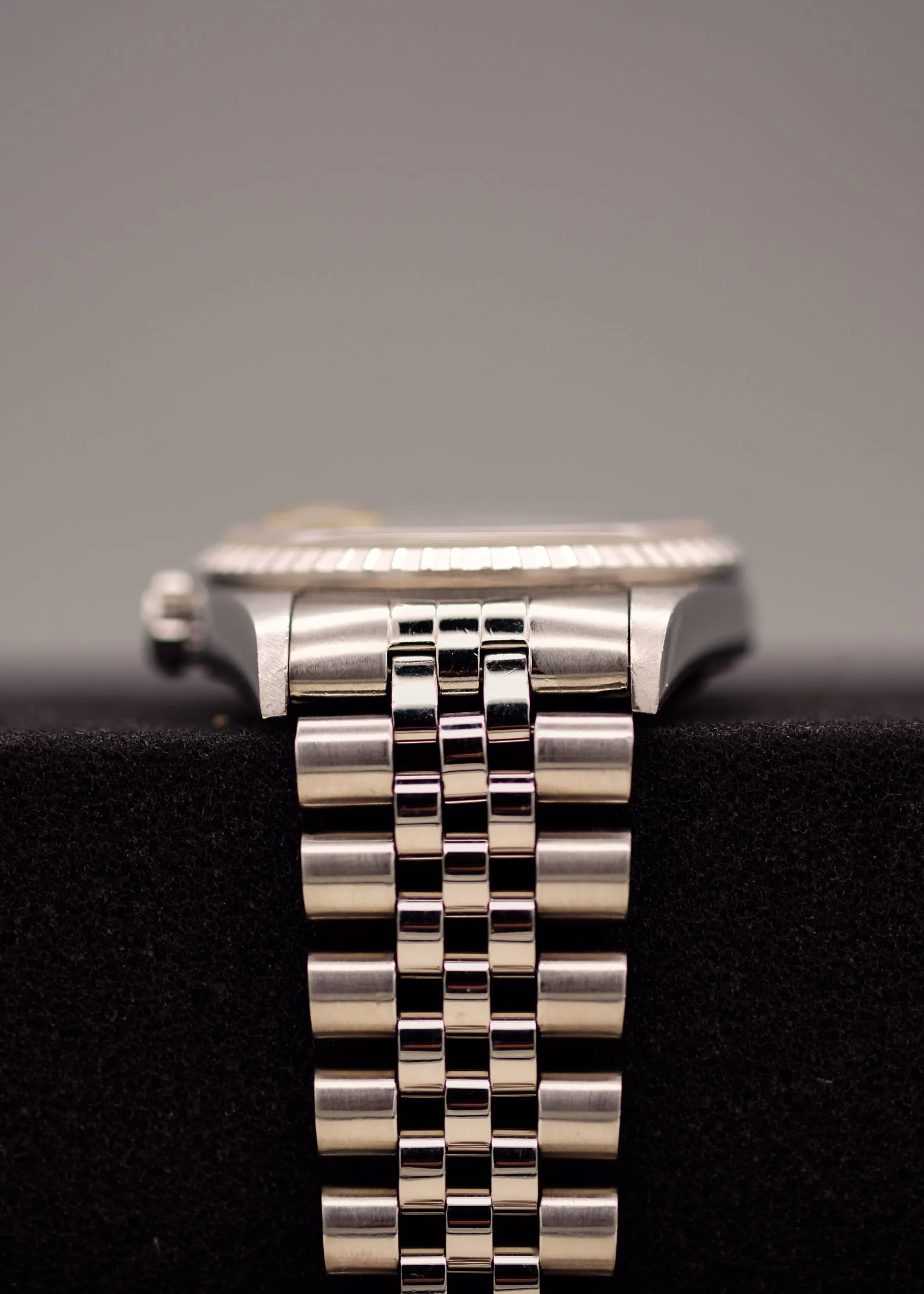 Rolex Datejust 16220 Blue Roman Dial - 2001
