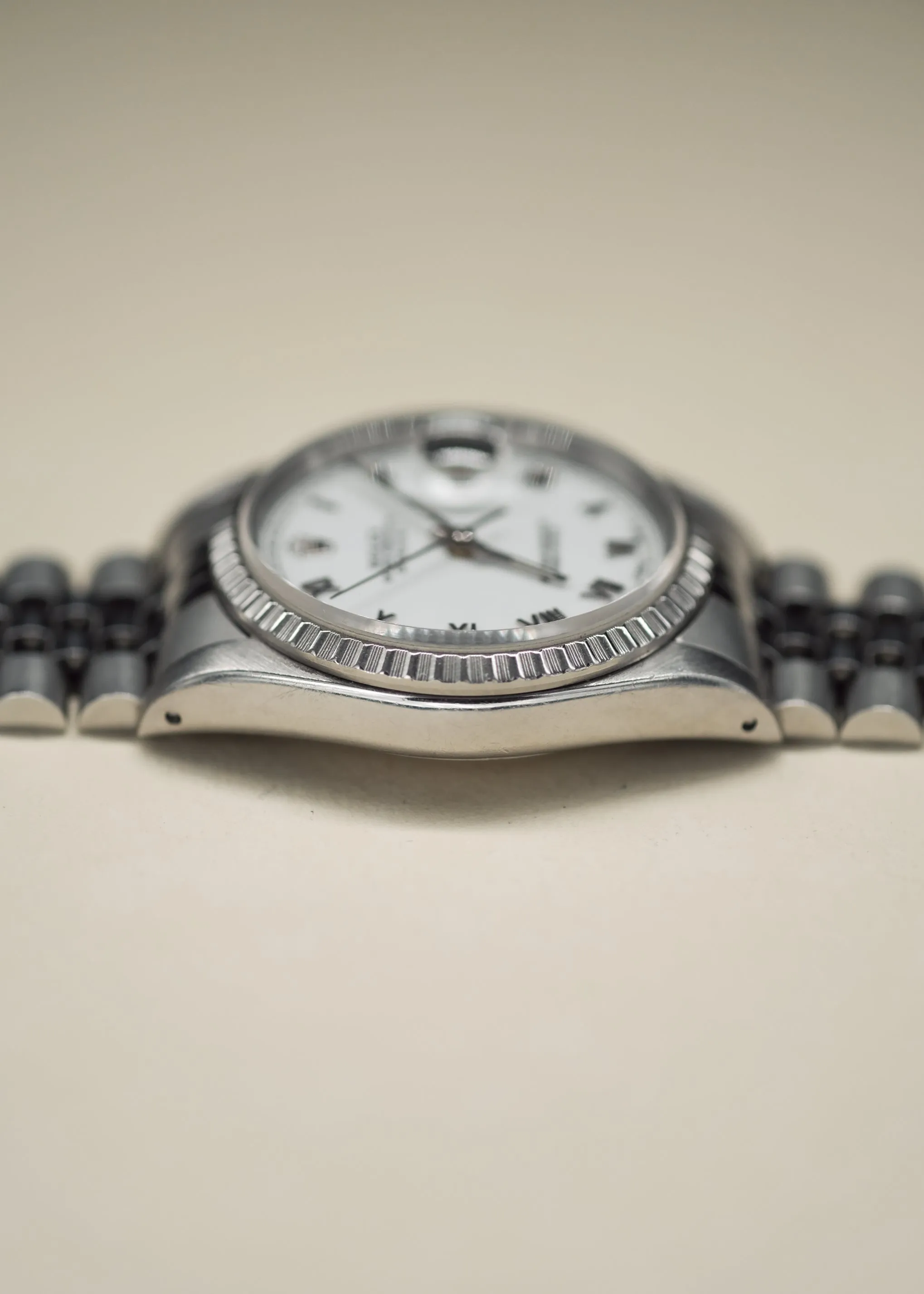 Rolex Datejust 16220 Roman Dial - 1991