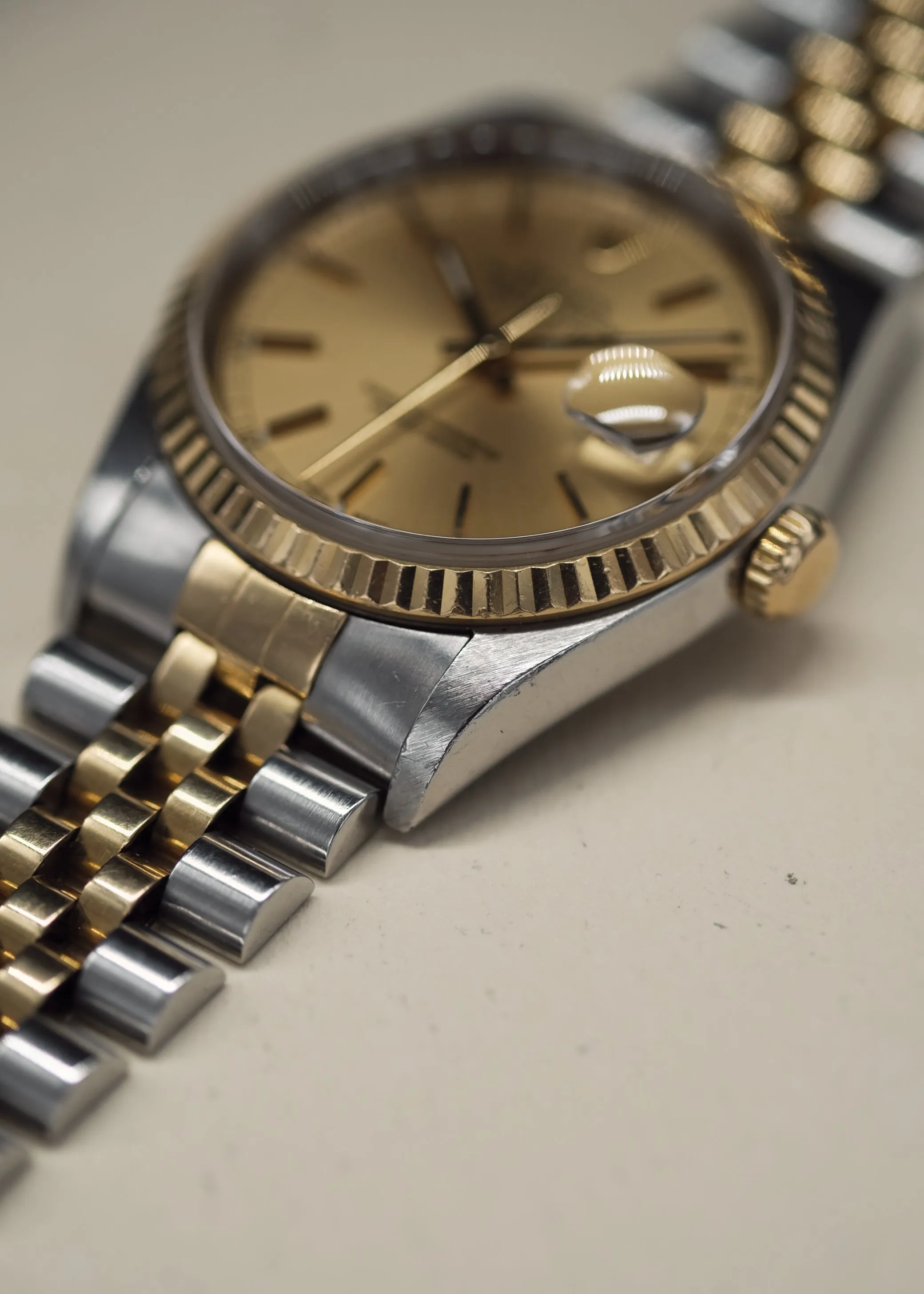 Rolex Datejust 16233 Roman Track Dial - Y 2001/2