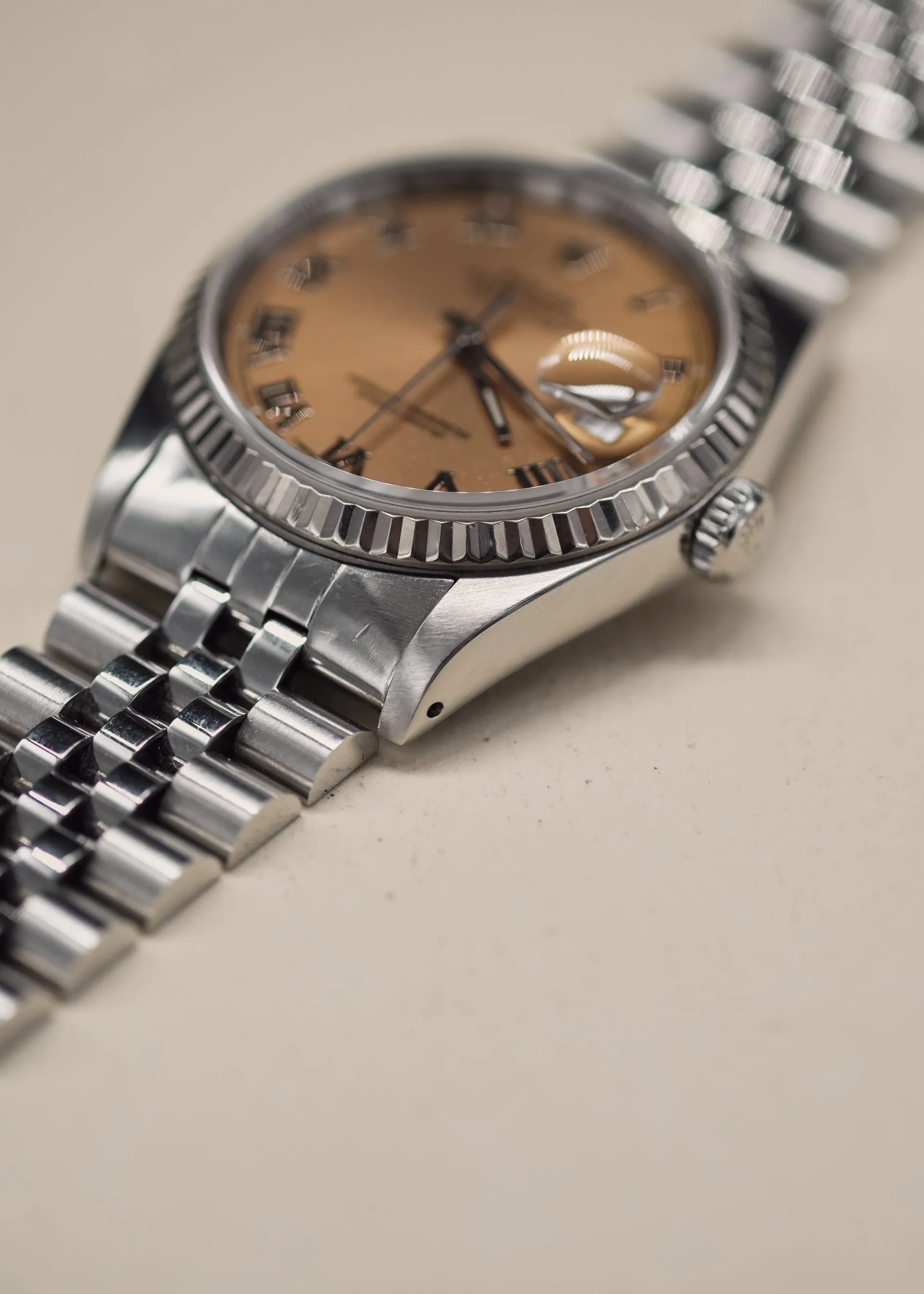 Rolex Datejust 16234 Salmon Roman Dial - 1989