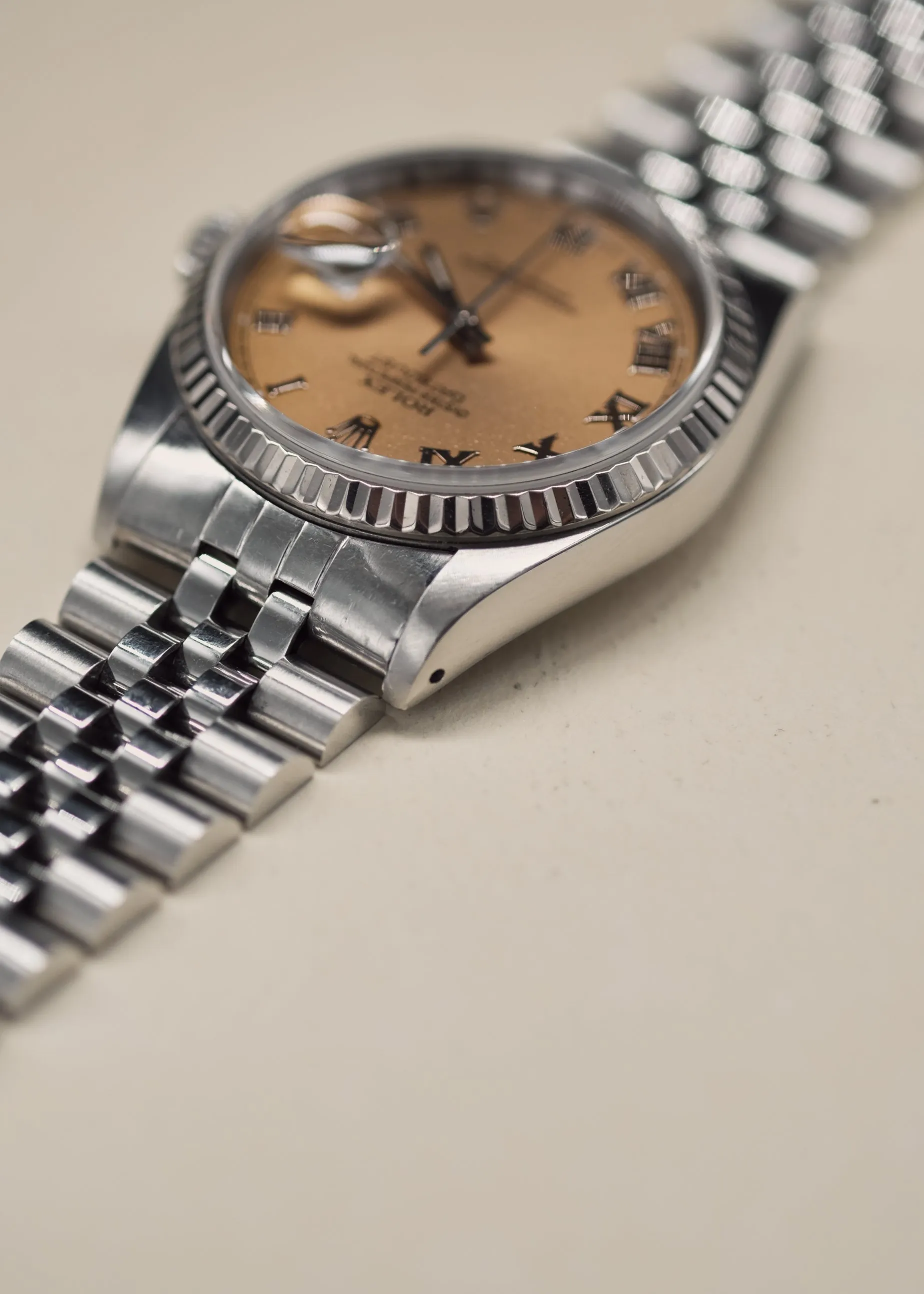 Rolex Datejust 16234 Salmon Roman Dial - 1989