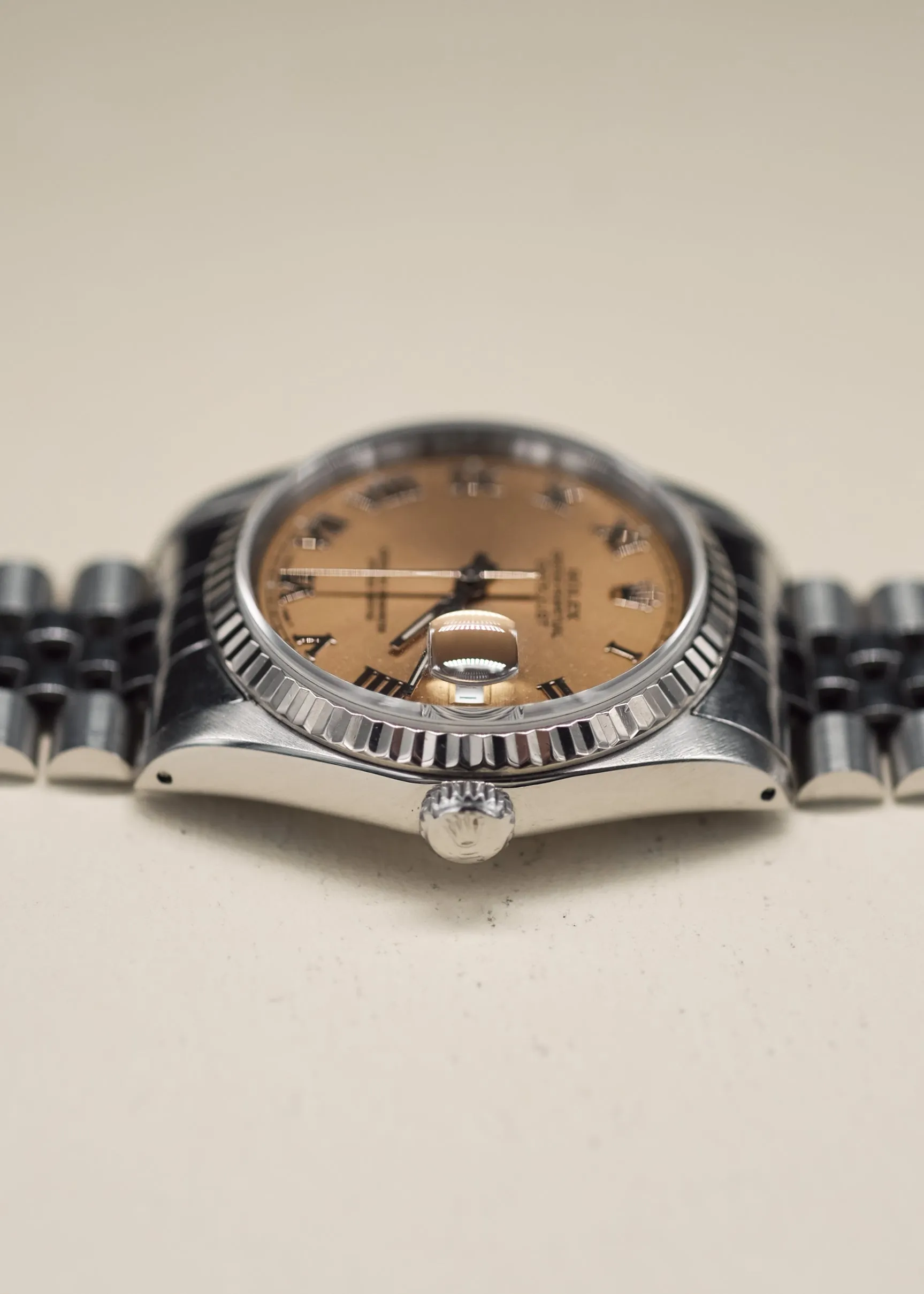 Rolex Datejust 16234 Salmon Roman Dial - 1989