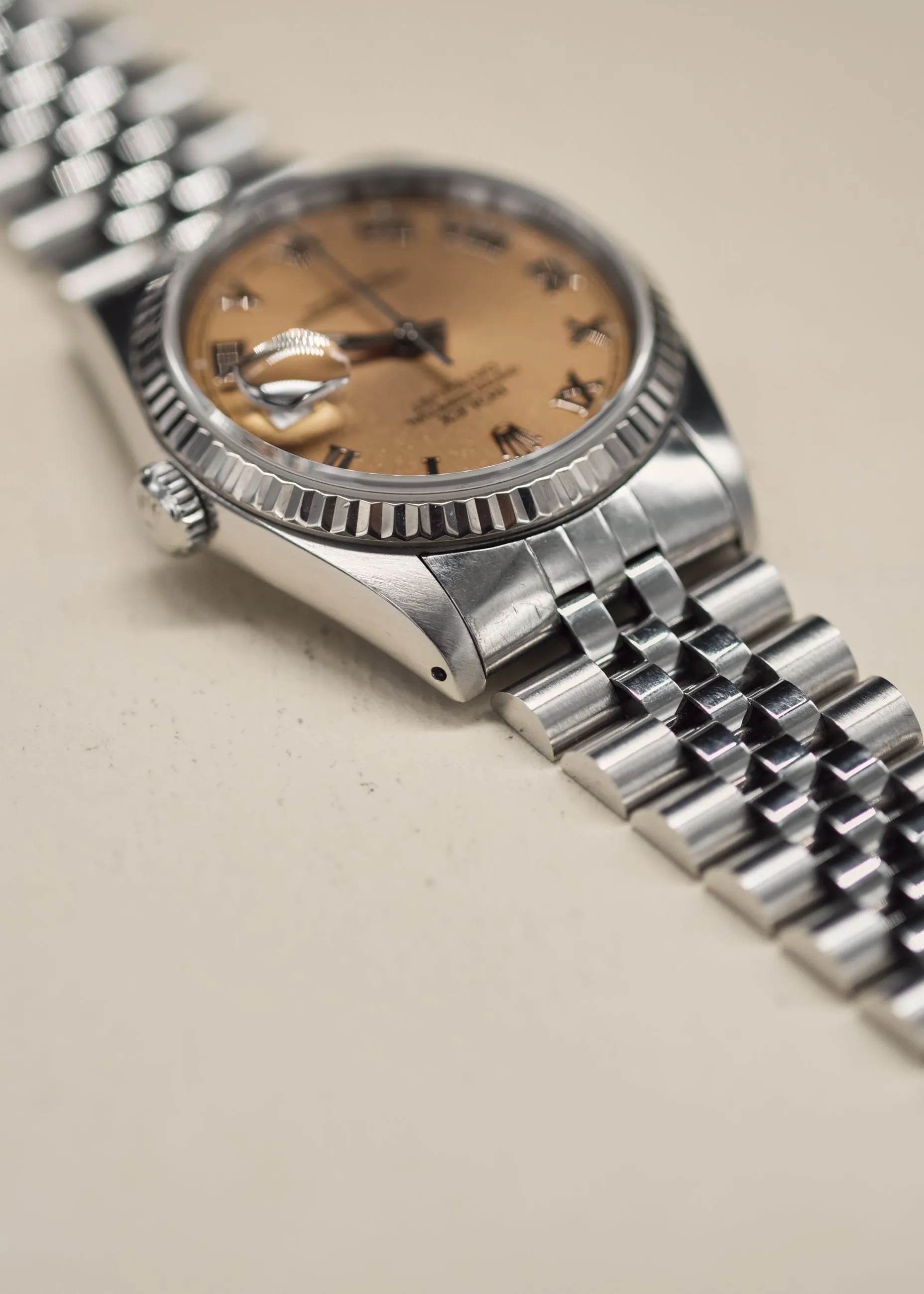 Rolex Datejust 16234 Salmon Roman Dial - 1989