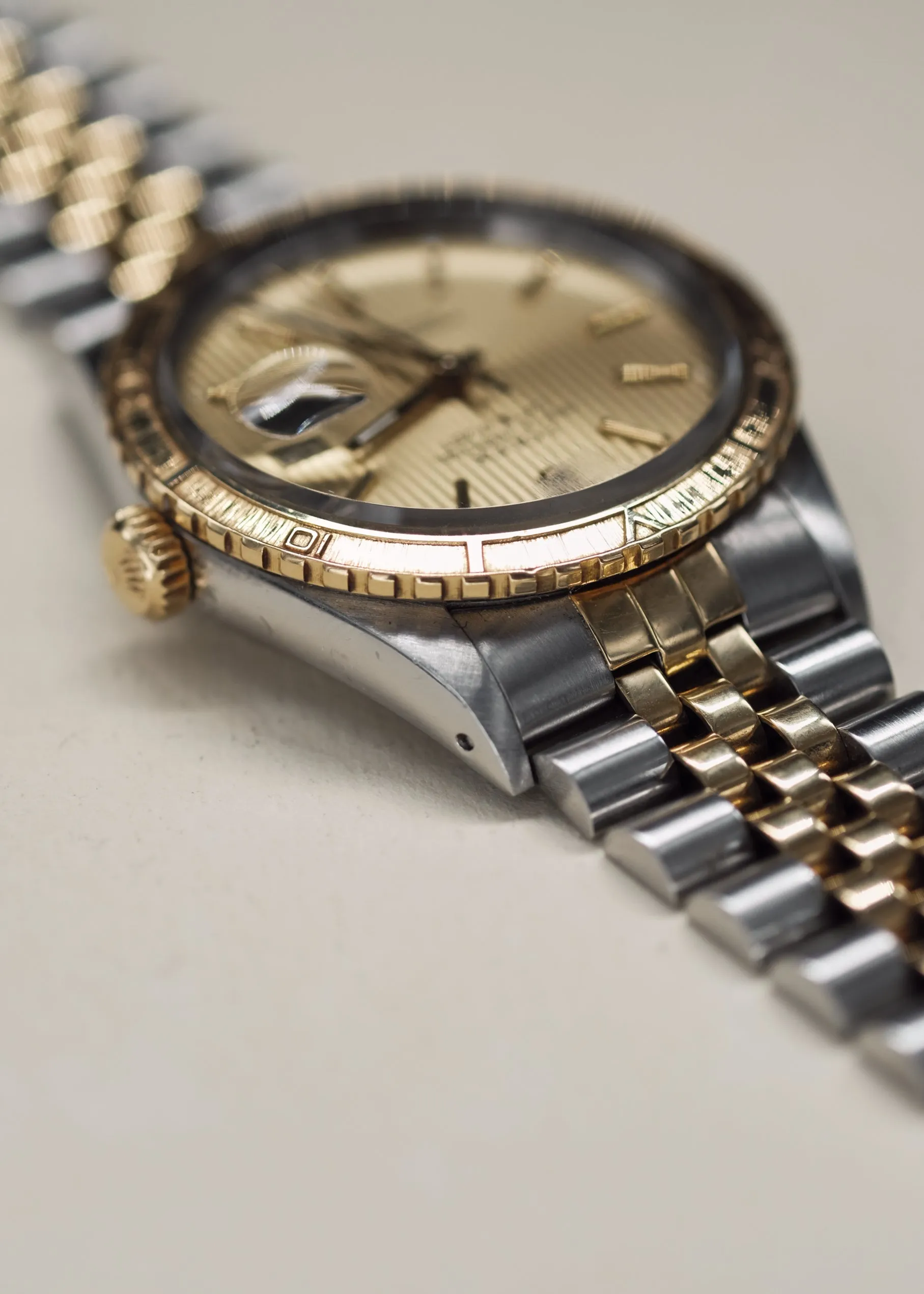 Rolex Datejust 16253 Turn-O-Graph Tapestry Dial Full Set - 1987