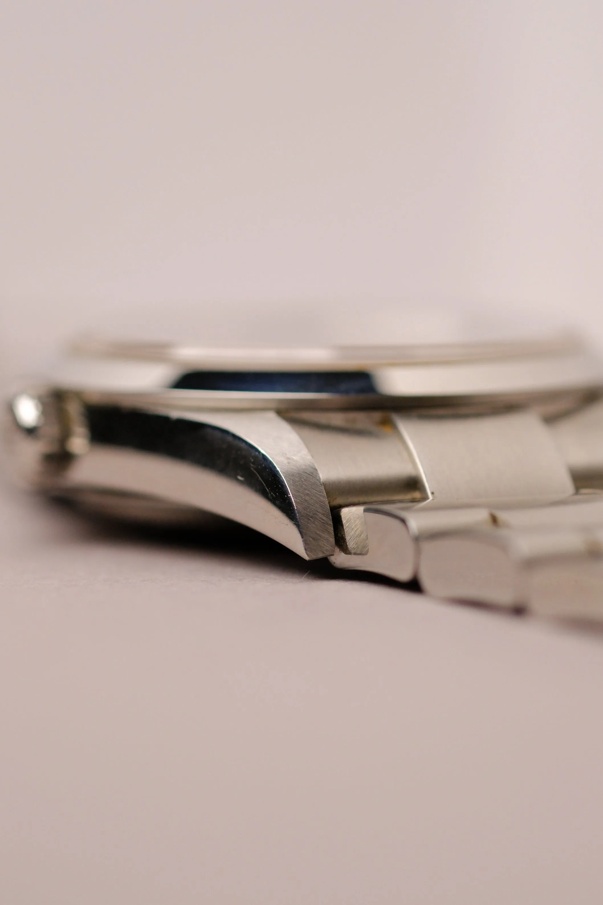 Rolex Explorer i 114270 Mint Condition - 2001