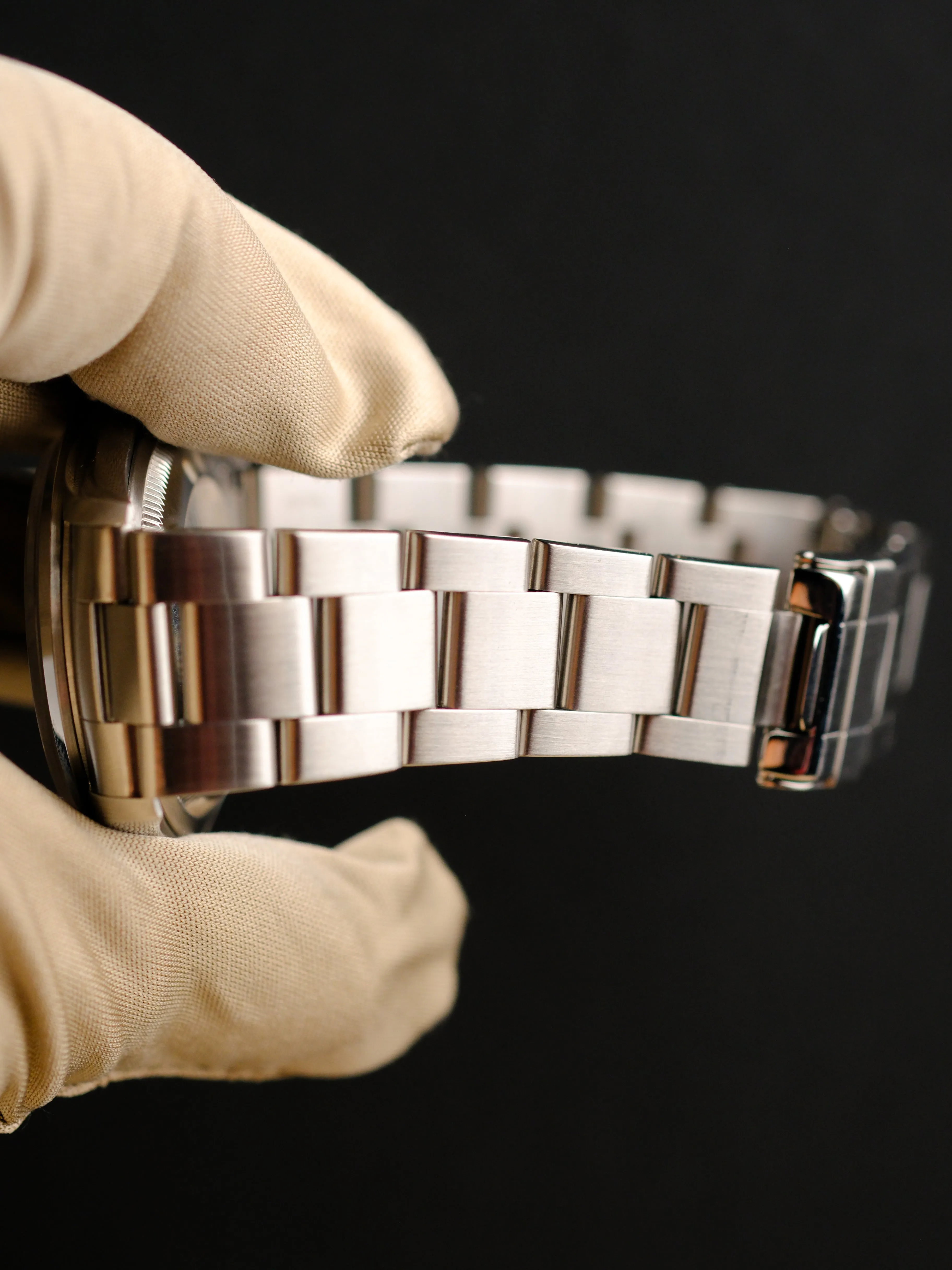 Rolex Explorer i 14270 'Swiss Only' Dial - 1998