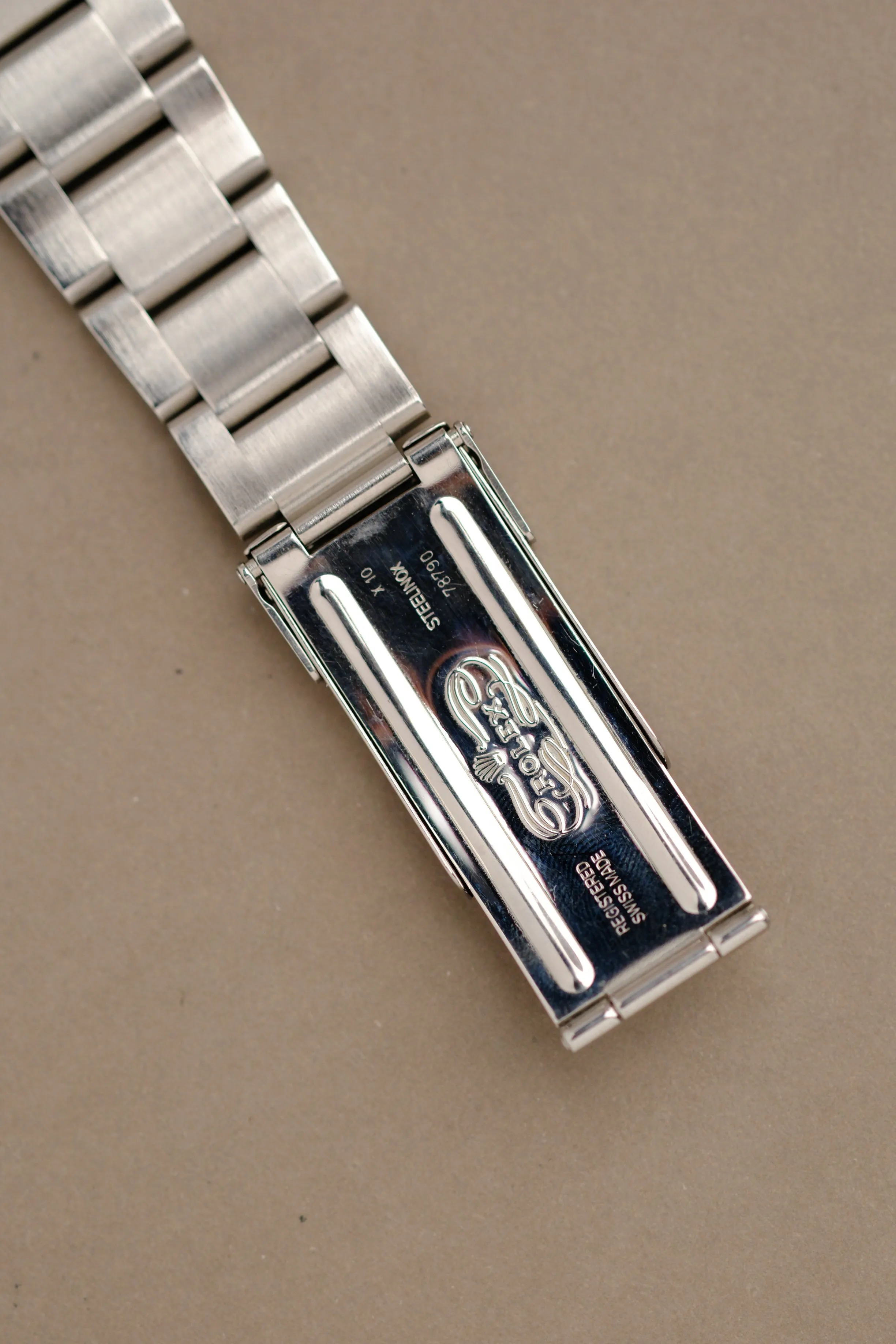 Rolex Explorer i 14270 'Swiss Only' Dial - 1999