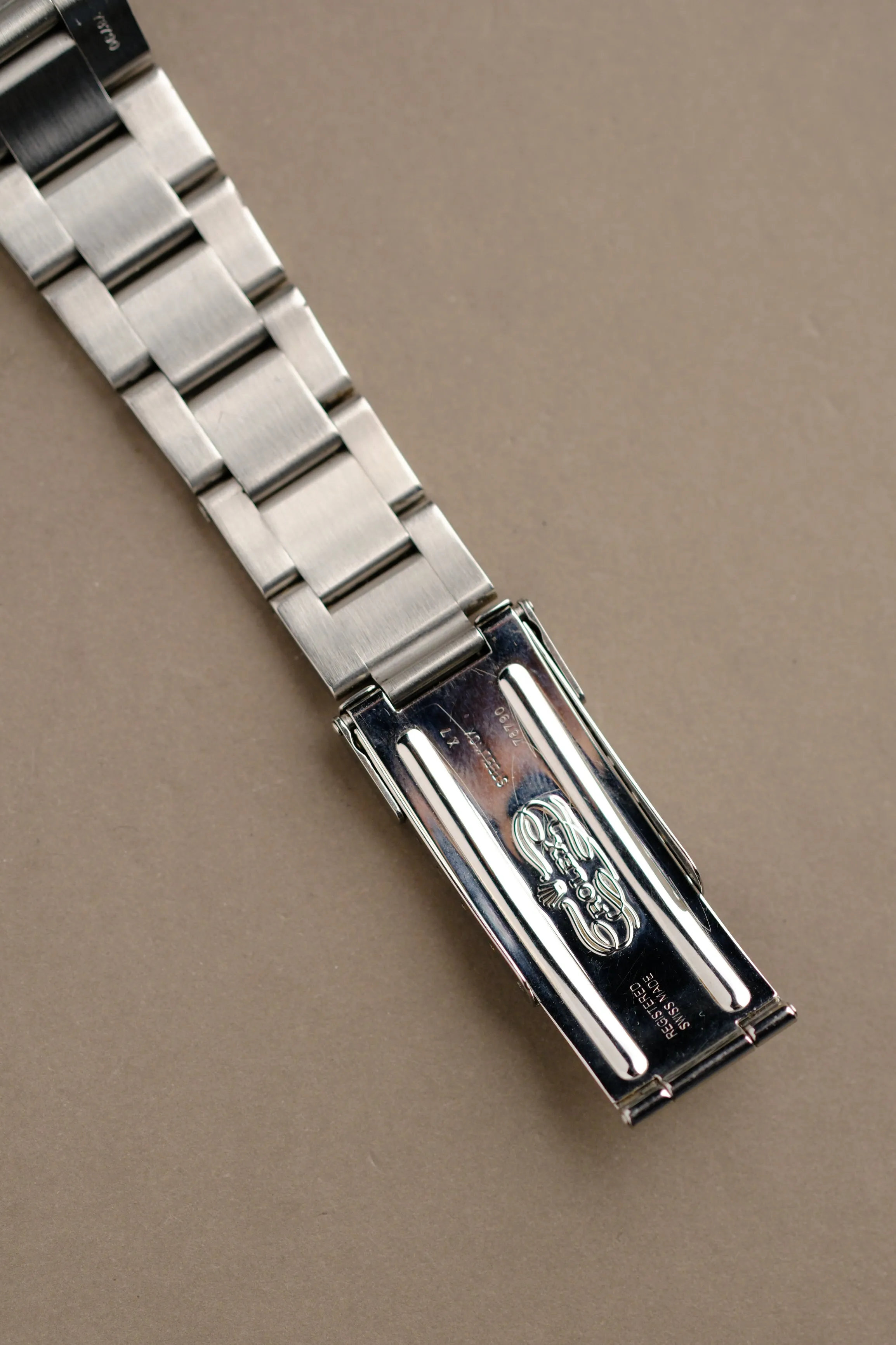 Rolex Explorer i 14270  'Swiss Only' Dial w/ Caseback Sticker - 1999