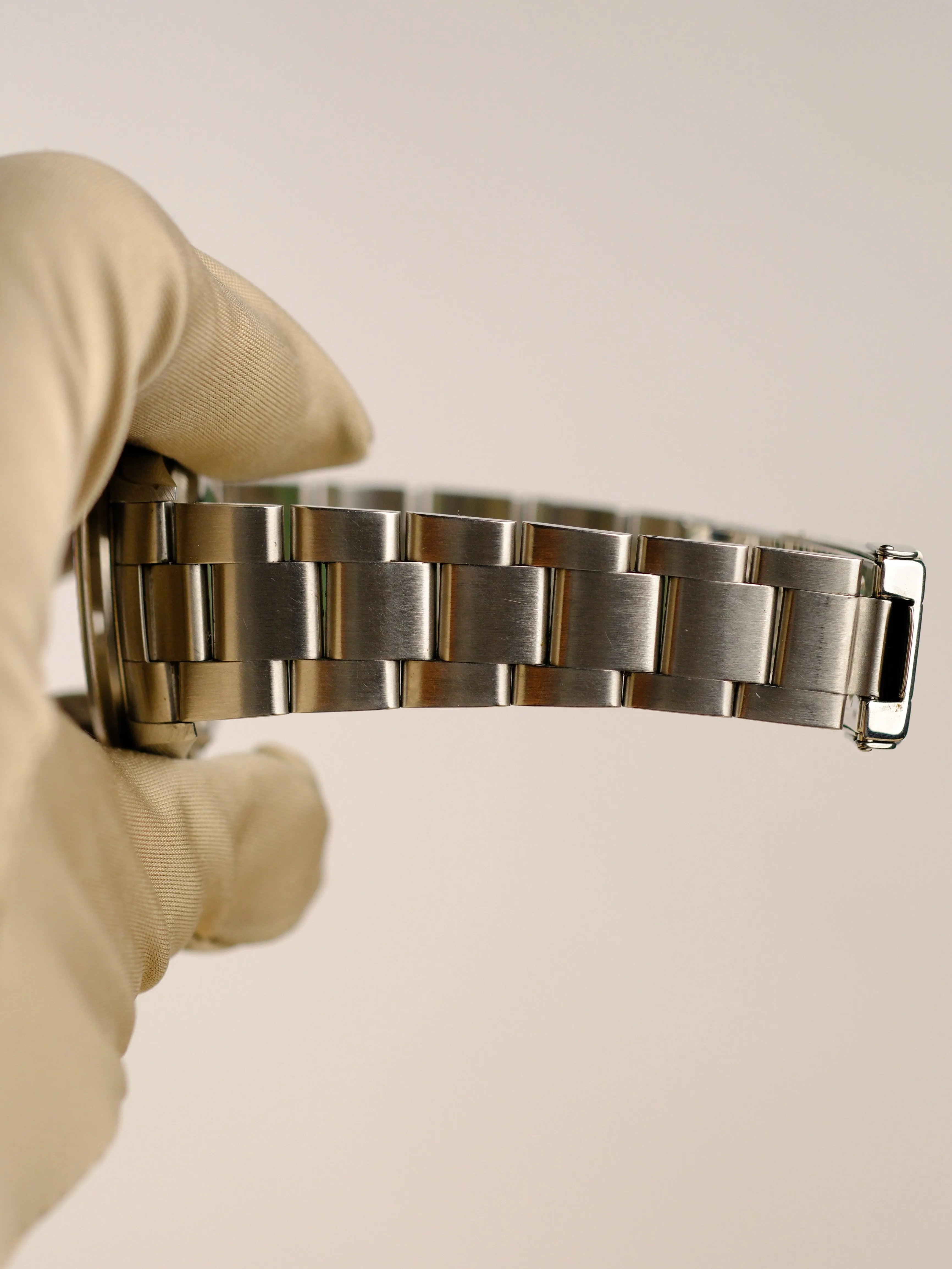 Rolex Explorer i 14270 Tritium Cream Dial - 1997