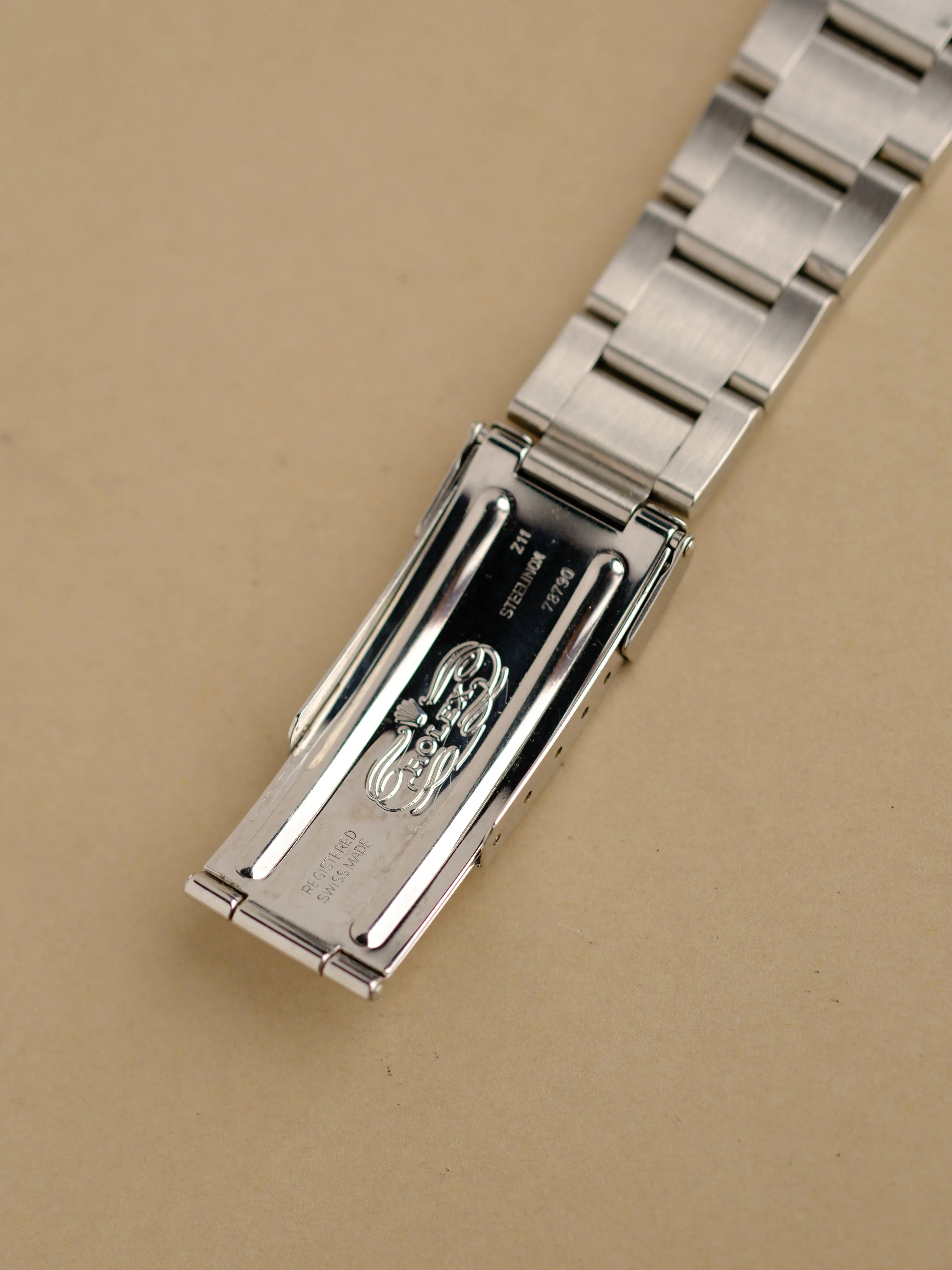Rolex Explorer i 14270 Tritium Cream Dial - 1997