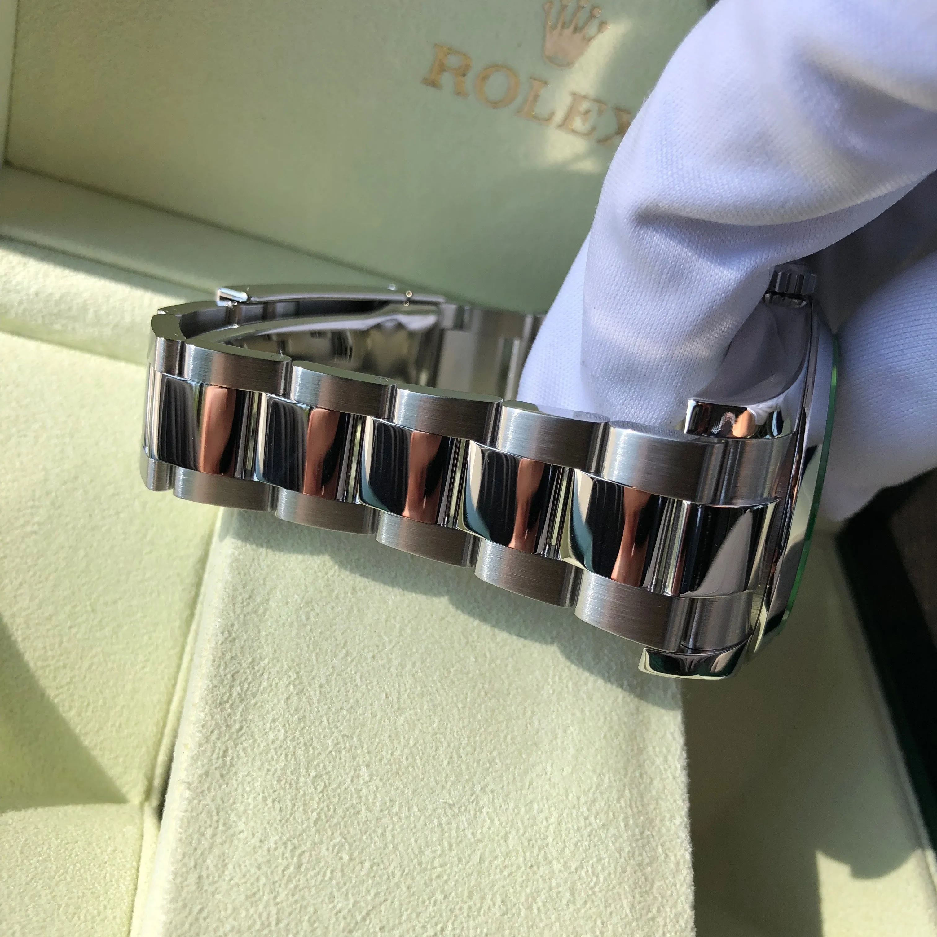 Rolex Milgauss Green 116400GV Green Steel Wristwatch Box & Papers Circa 2014