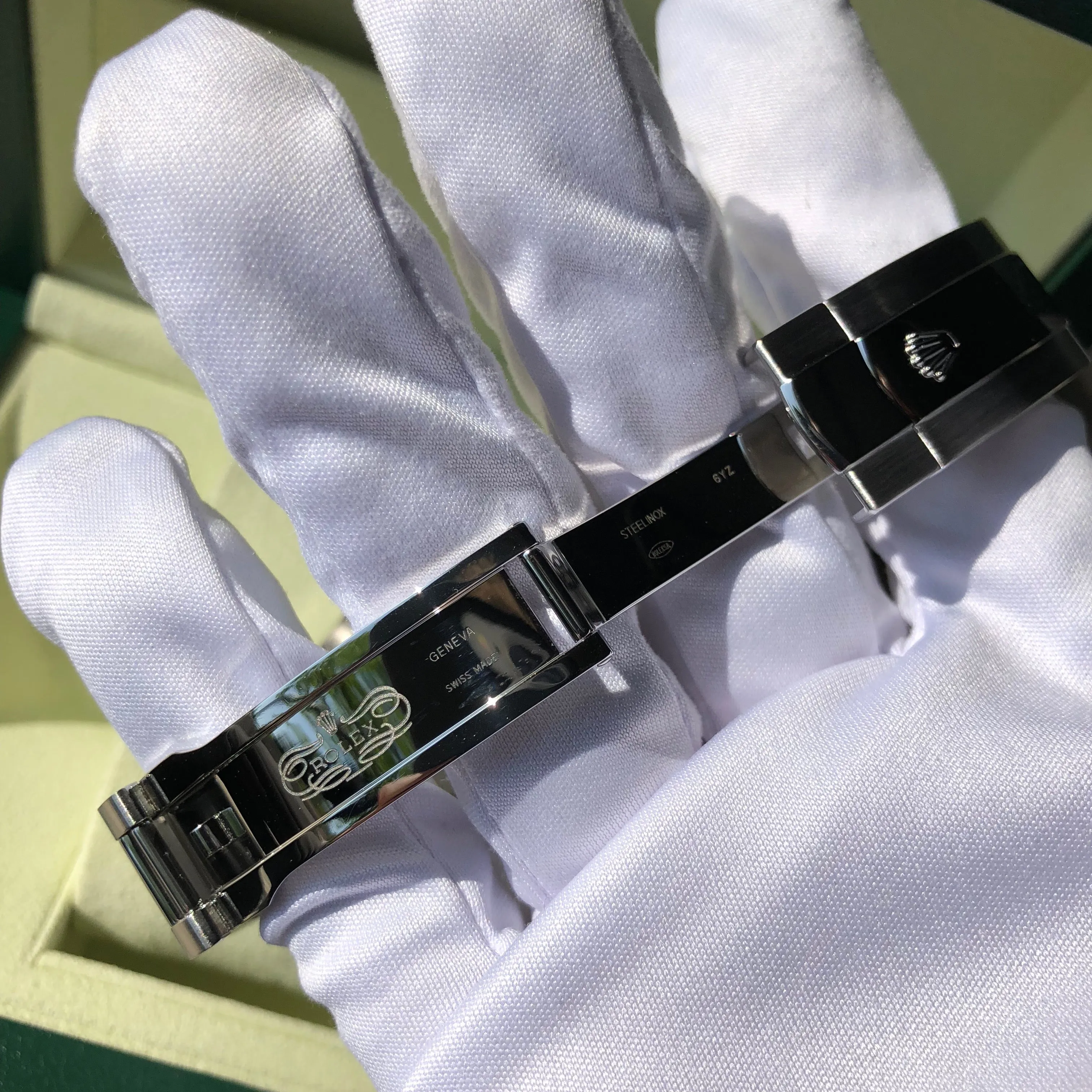 Rolex Milgauss Green 116400GV Green Steel Wristwatch Box & Papers Circa 2014