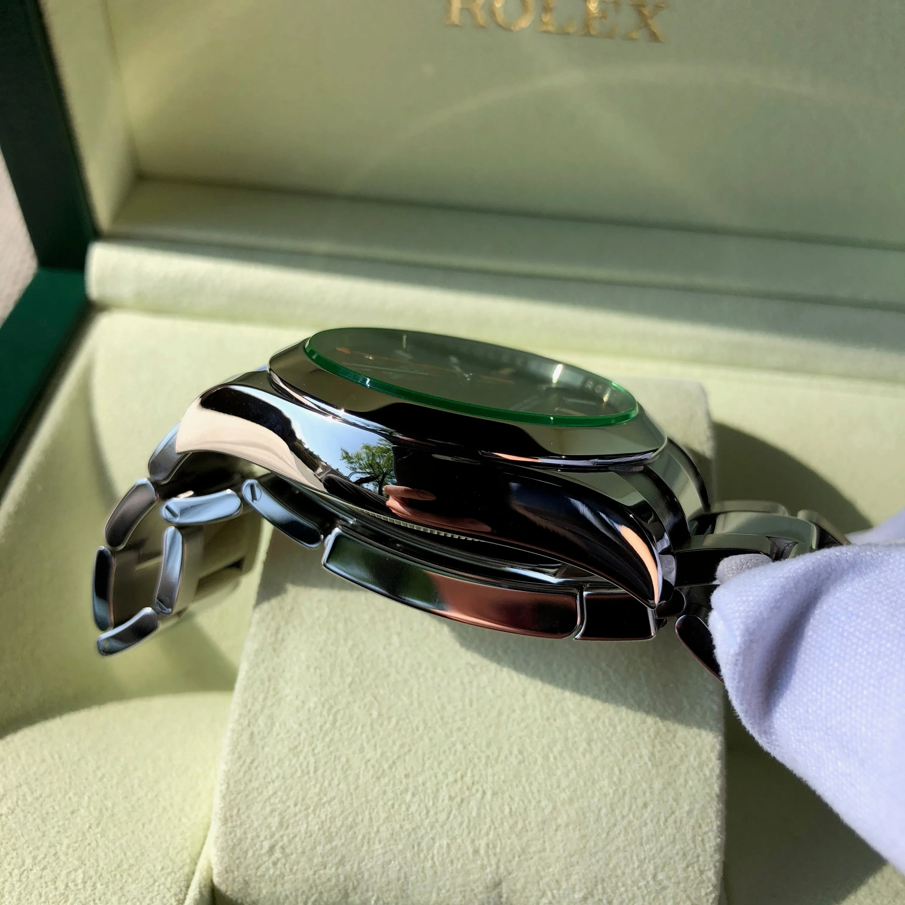 Rolex Milgauss Green 116400GV Green Steel Wristwatch Box & Papers Circa 2014