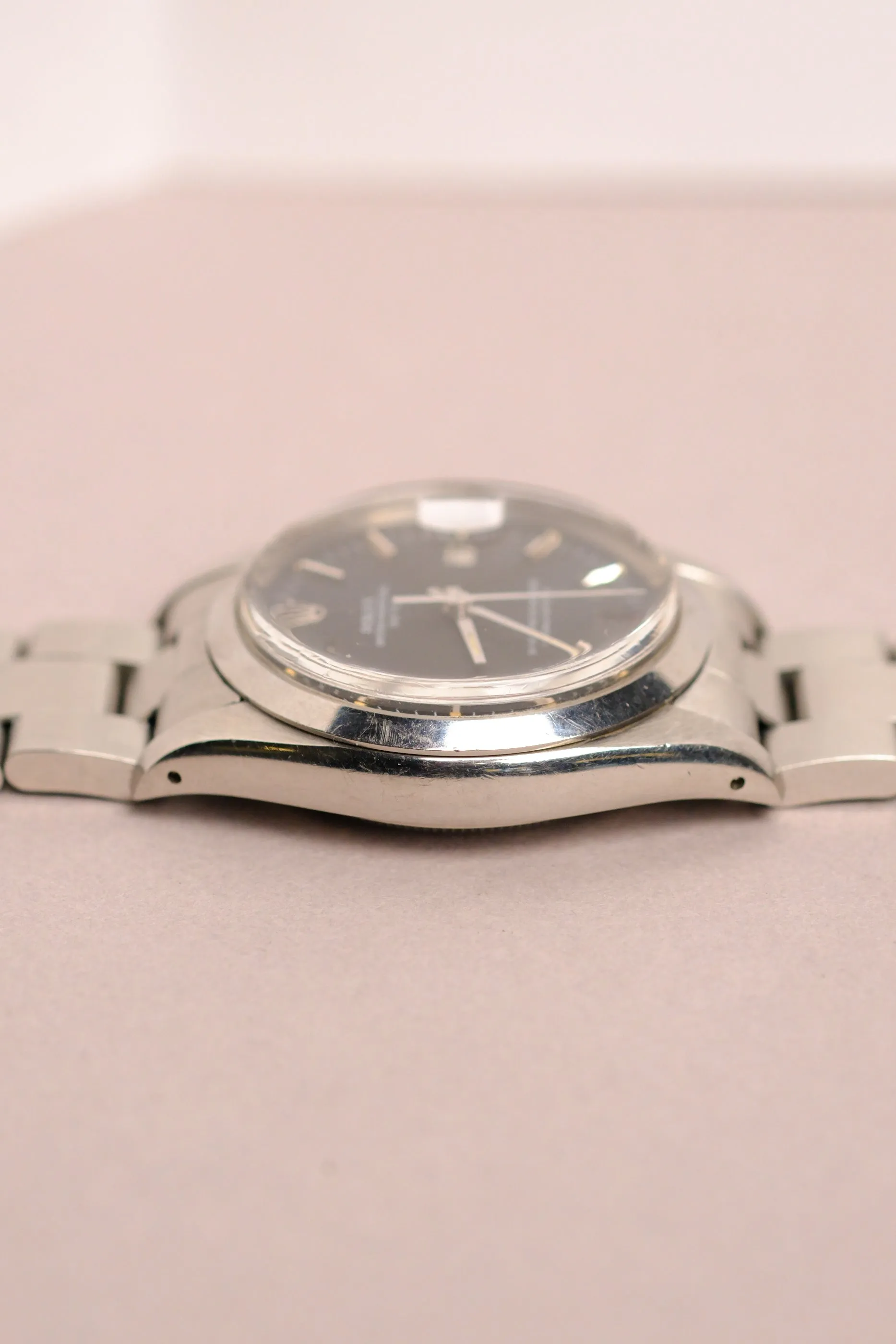 Rolex Oyster Perpetual 1500 Sigma Matte Black Cream Patina Dial w/Papers - 1978