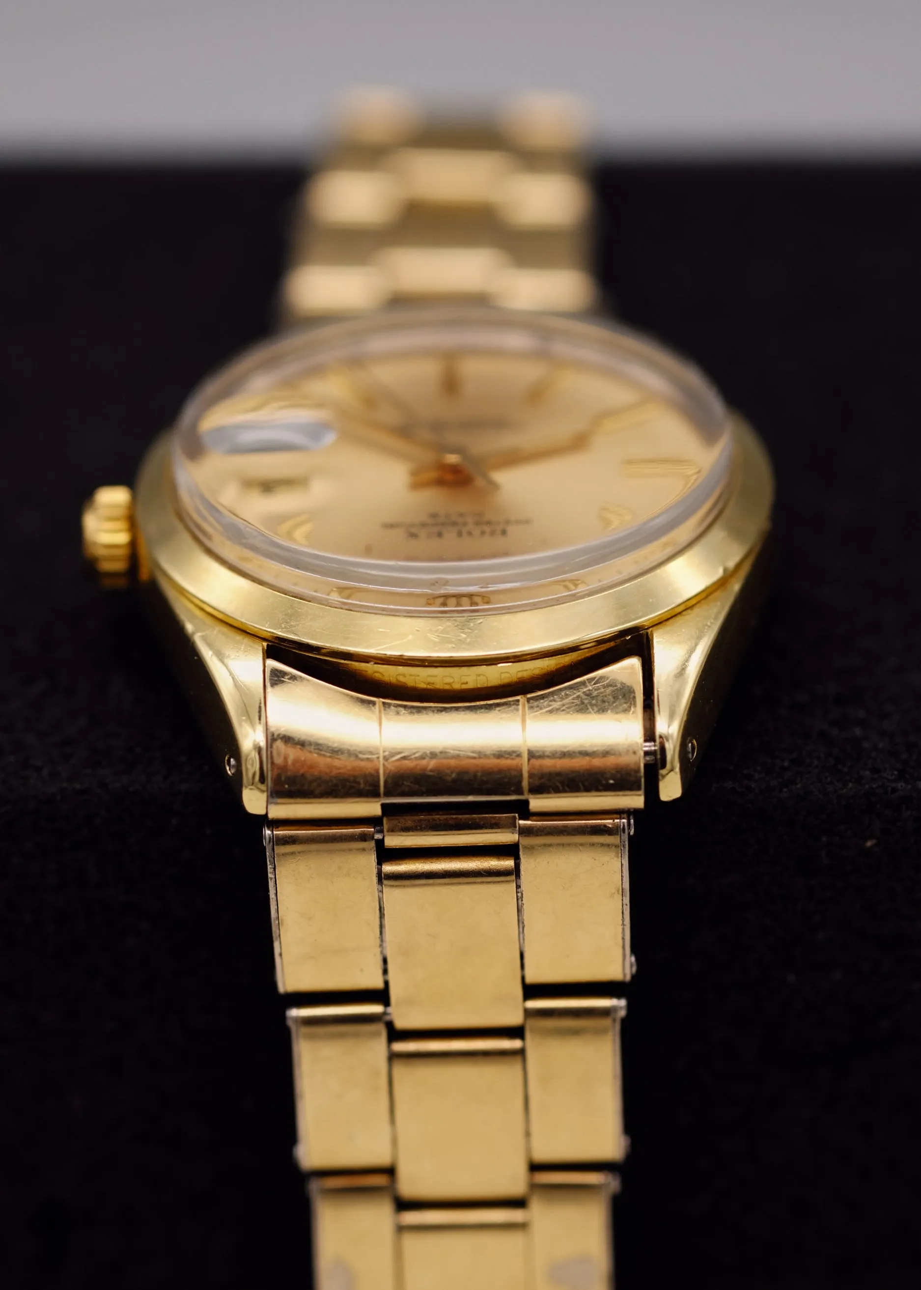 Rolex Oyster Perpetual Date 1550 14K Gold - 1978
