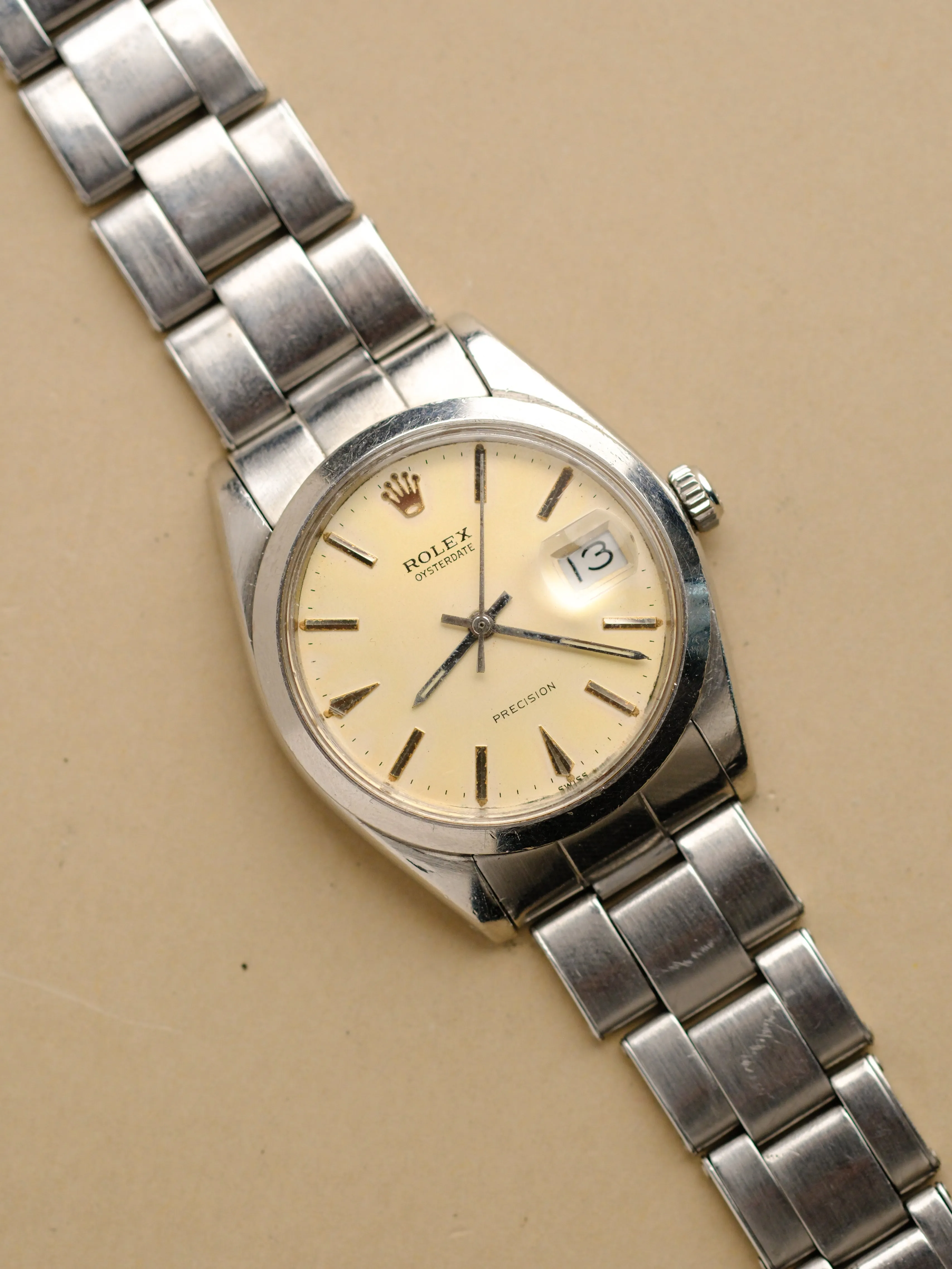 Rolex OysterDate 6694 Arrow Dial - 1964