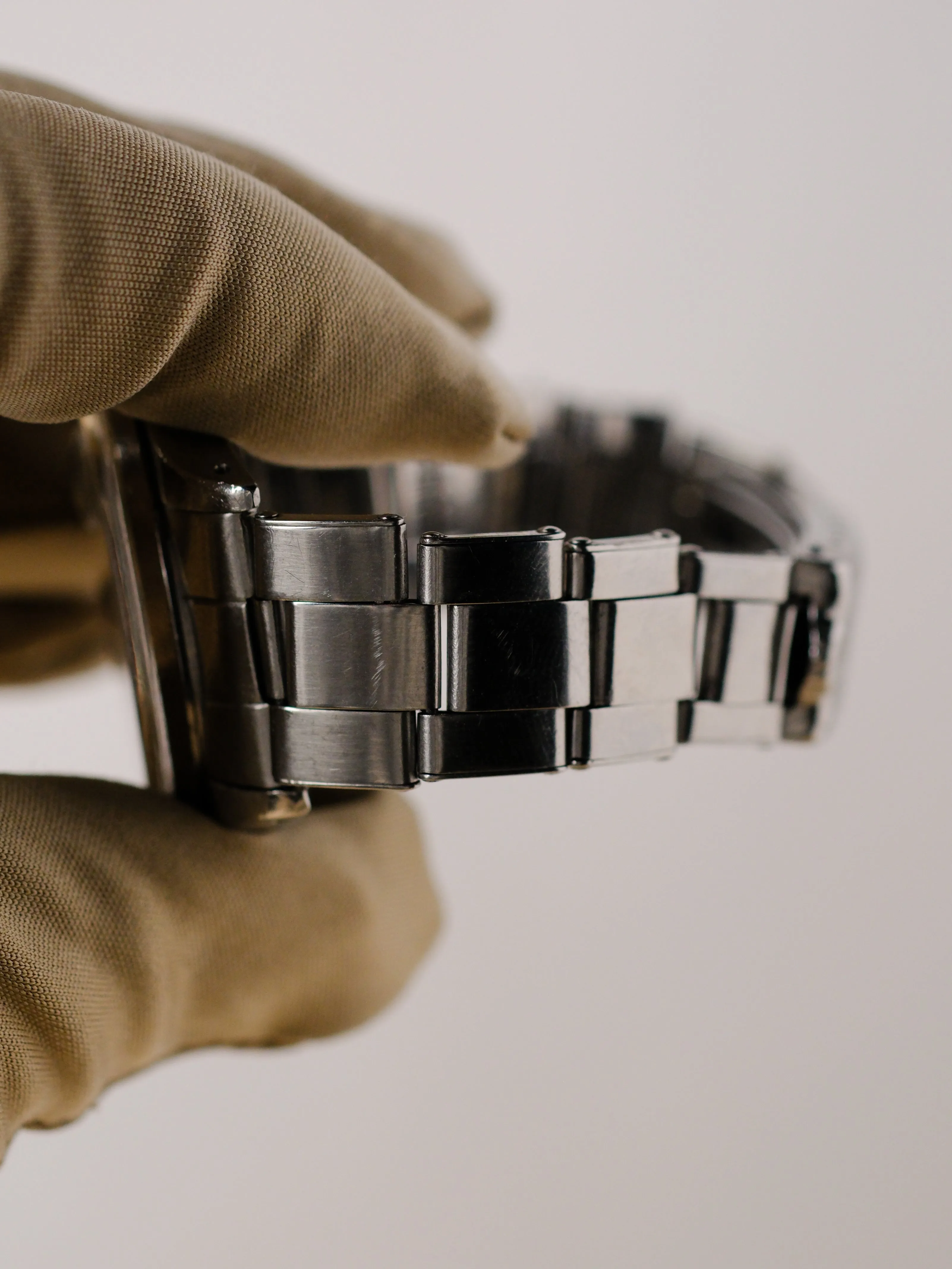Rolex OysterDate 6694 Arrow Dial - 1964