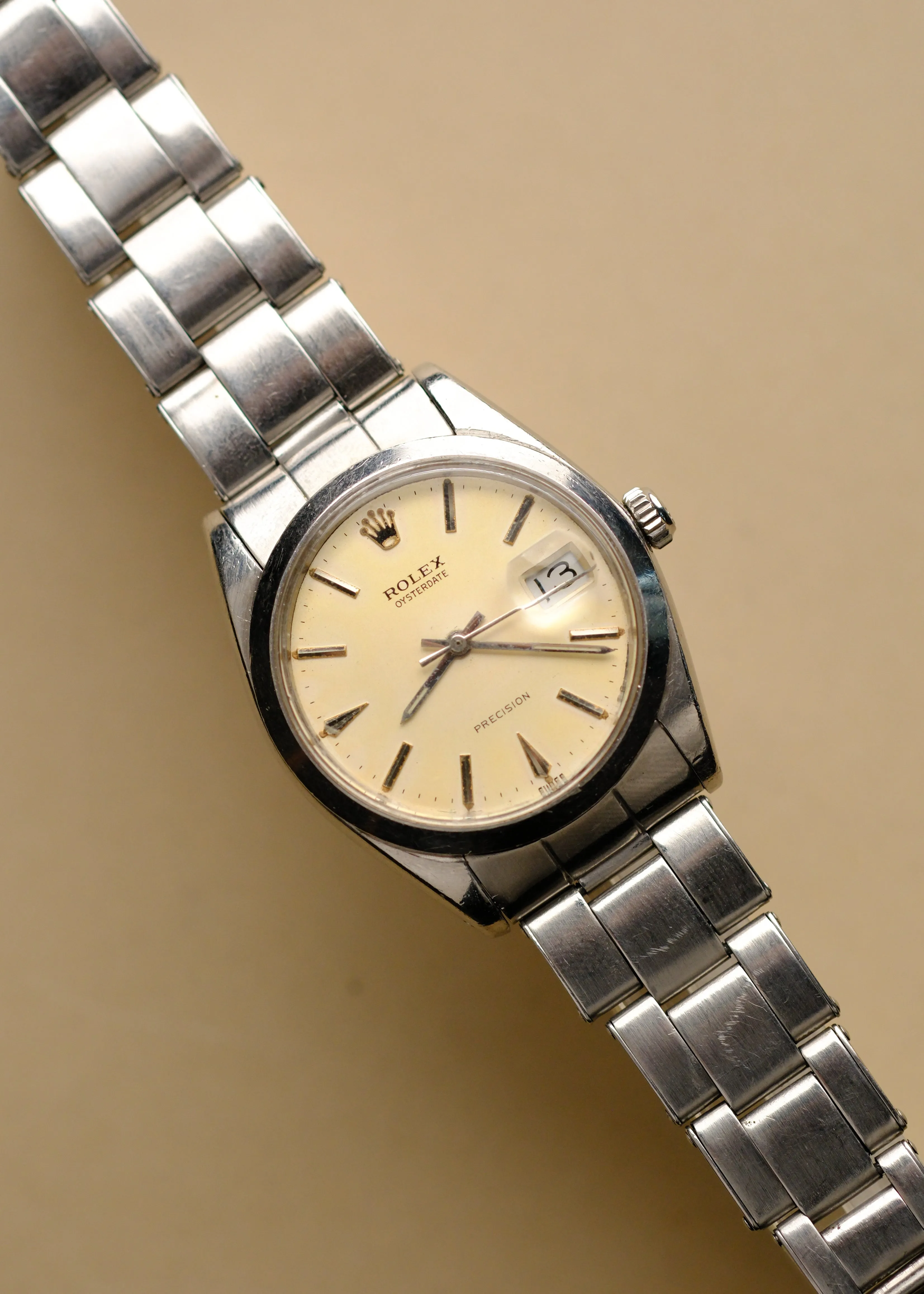 Rolex OysterDate 6694 Arrow Dial - 1964