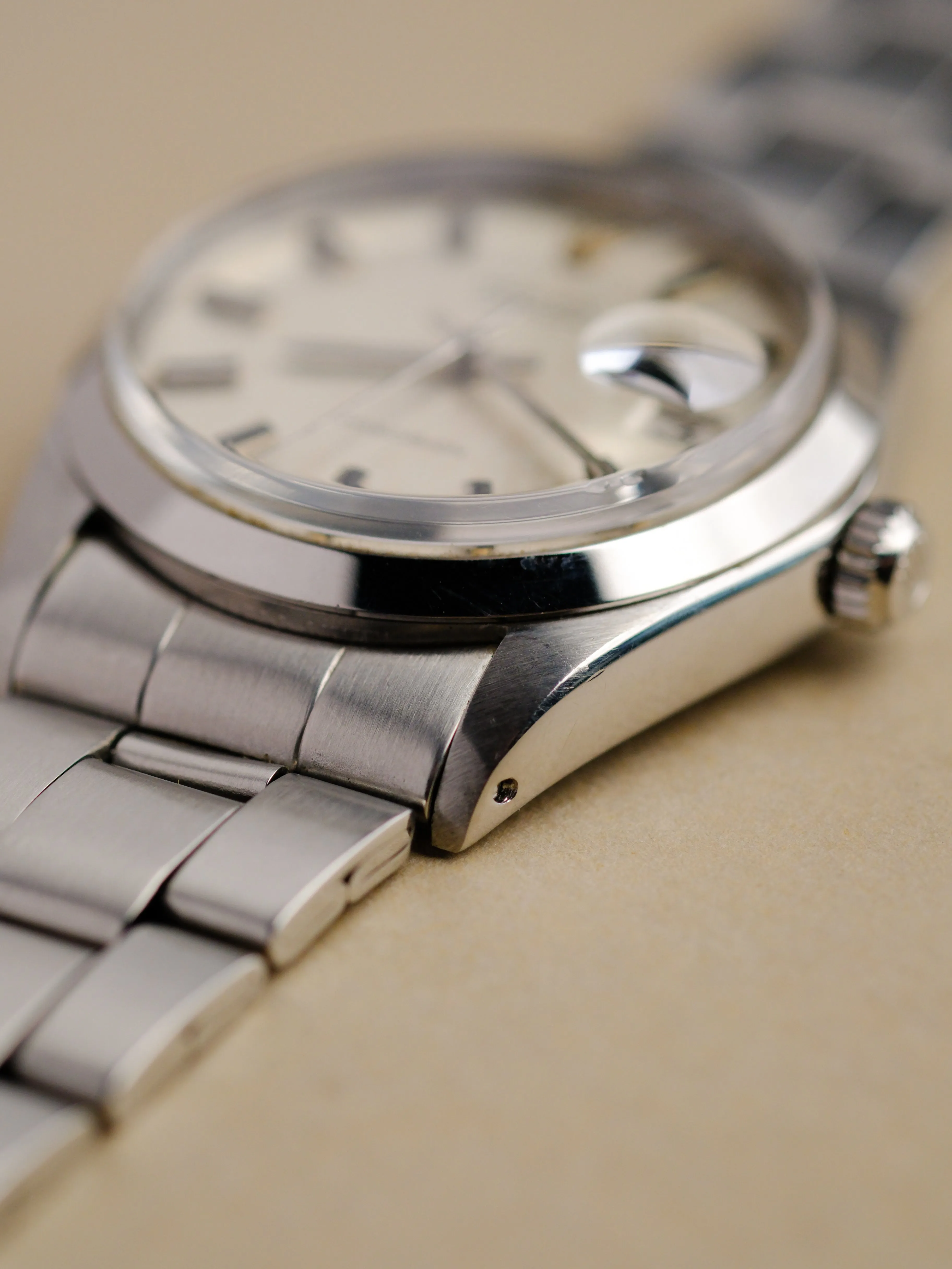 Rolex OysterDate 6694 Metallic Pebble Dial - 1970