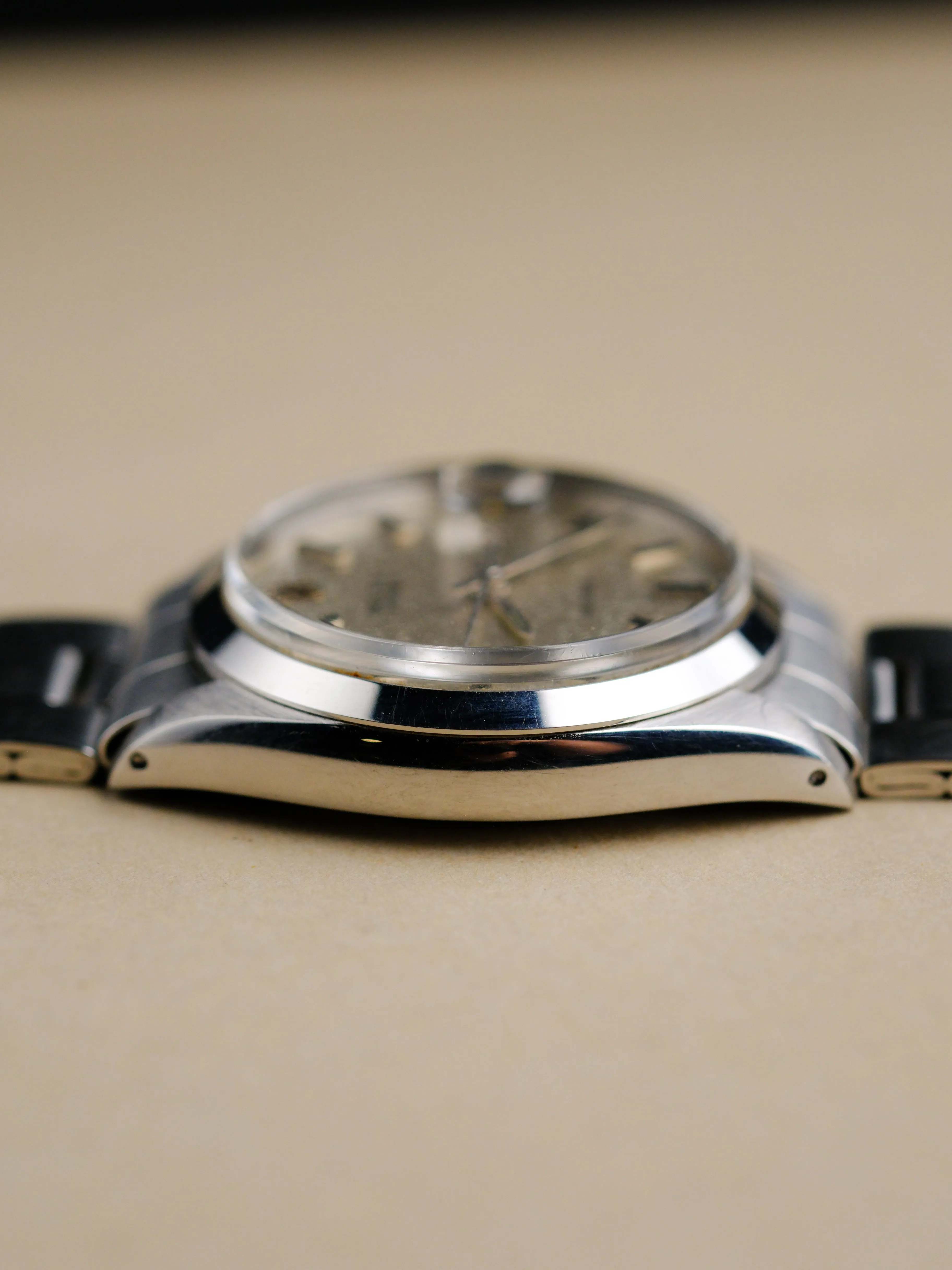 Rolex OysterDate 6694 Metallic Pebble Dial - 1970