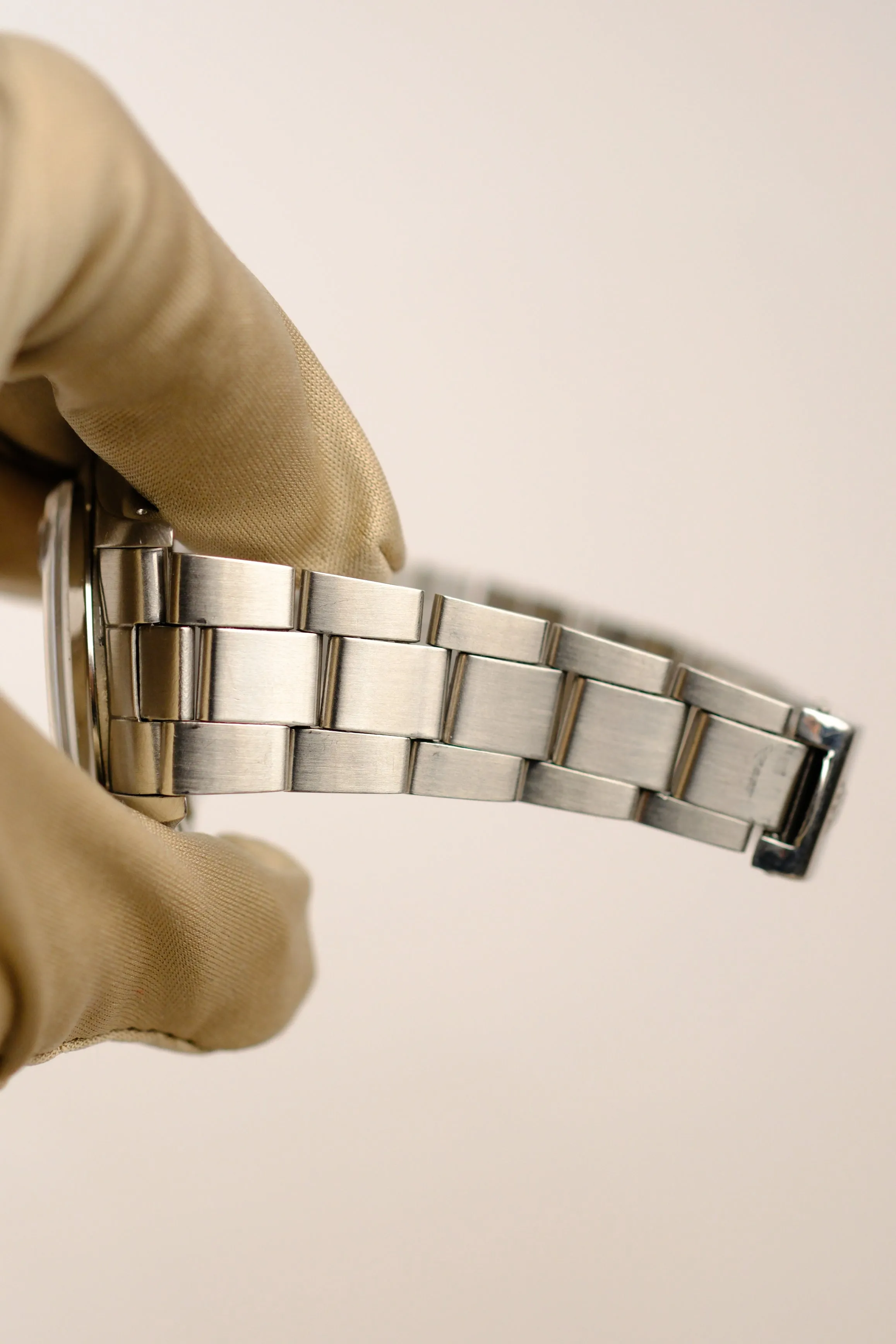 Rolex Oysterdate 6694 Pink Salmon Dial - 1979