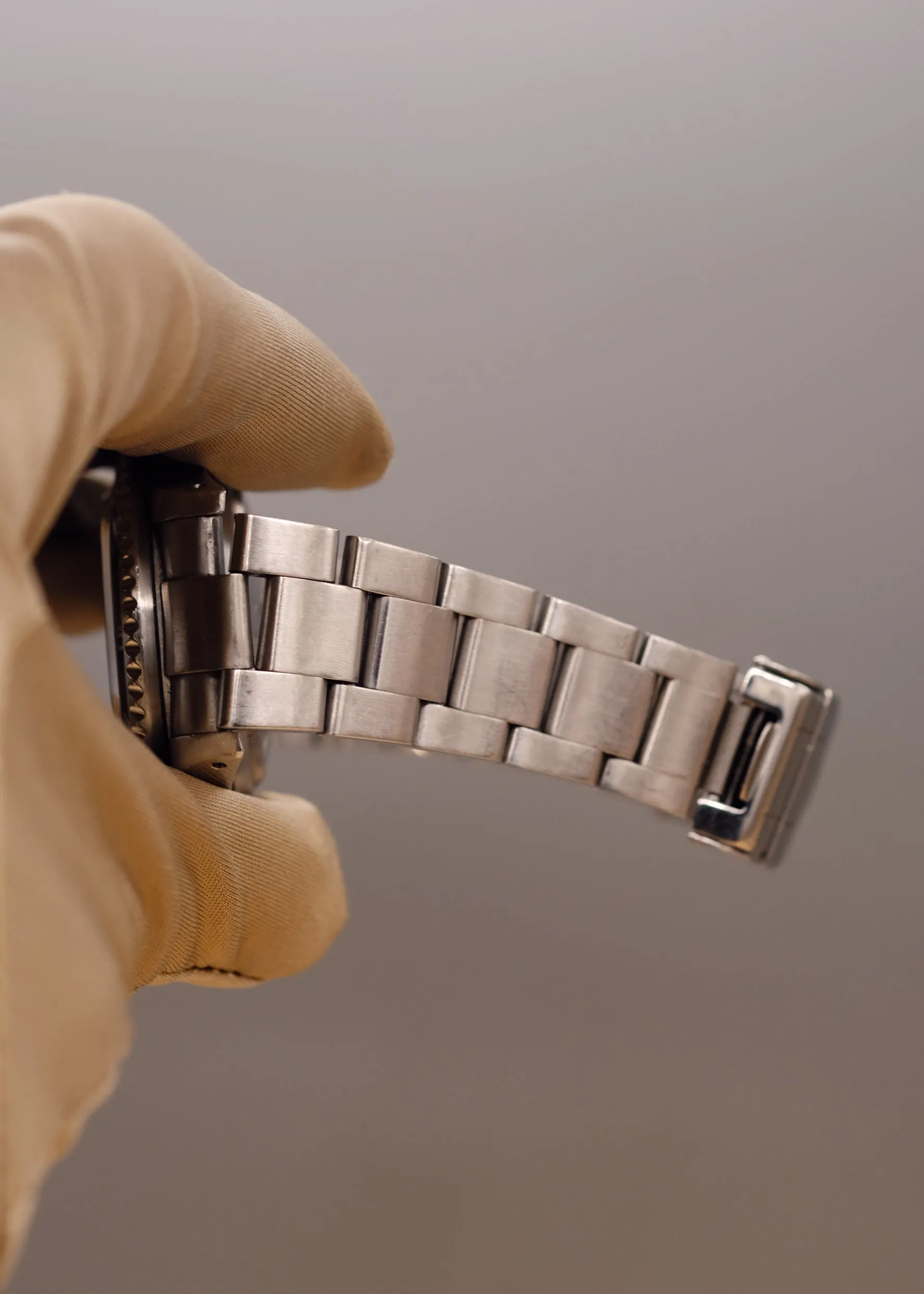 Rolex Sea Dweller 16600 Egg Shell Patina - 1990