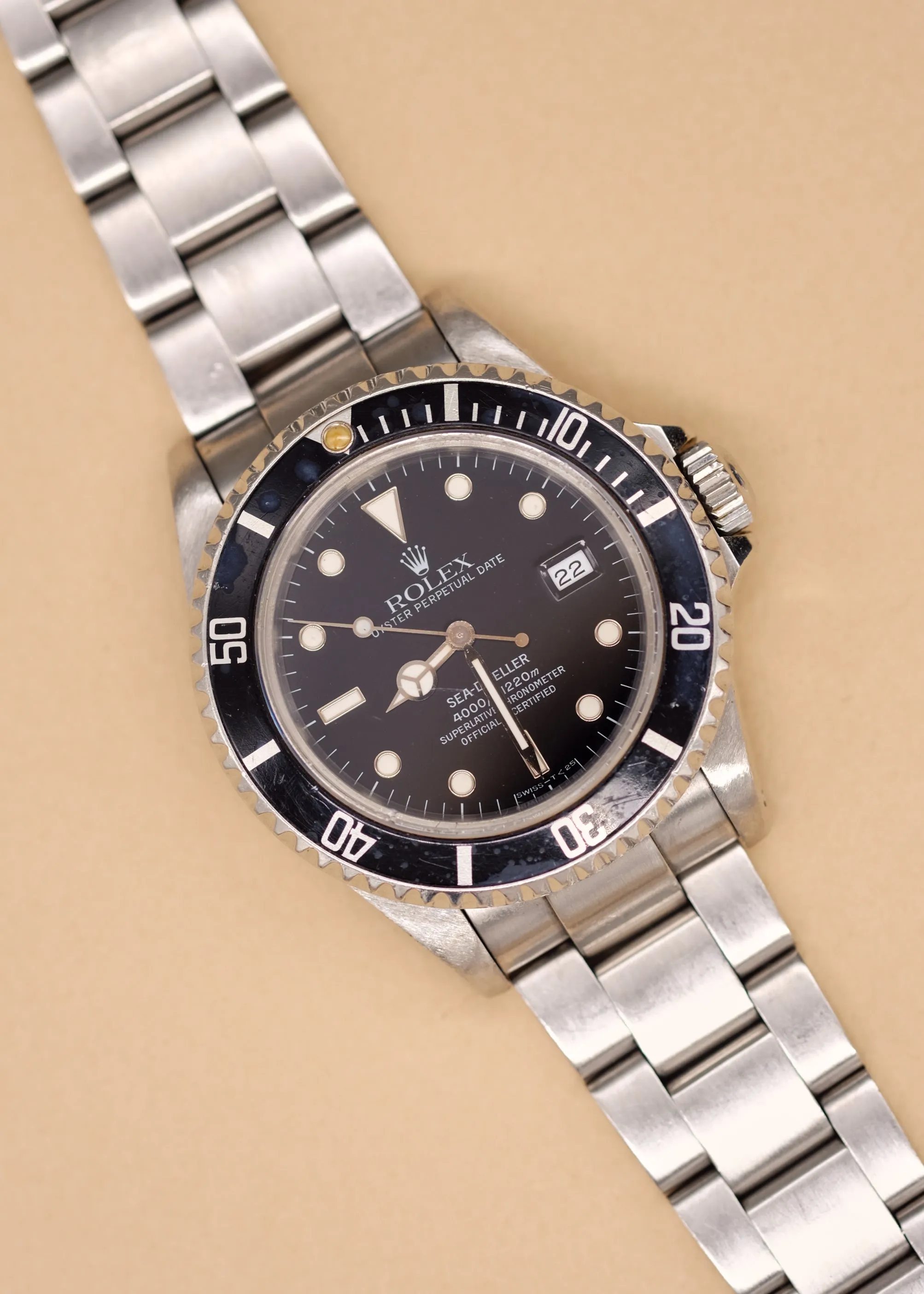 Rolex Sea Dweller 16600 Egg Shell Patina - 1990
