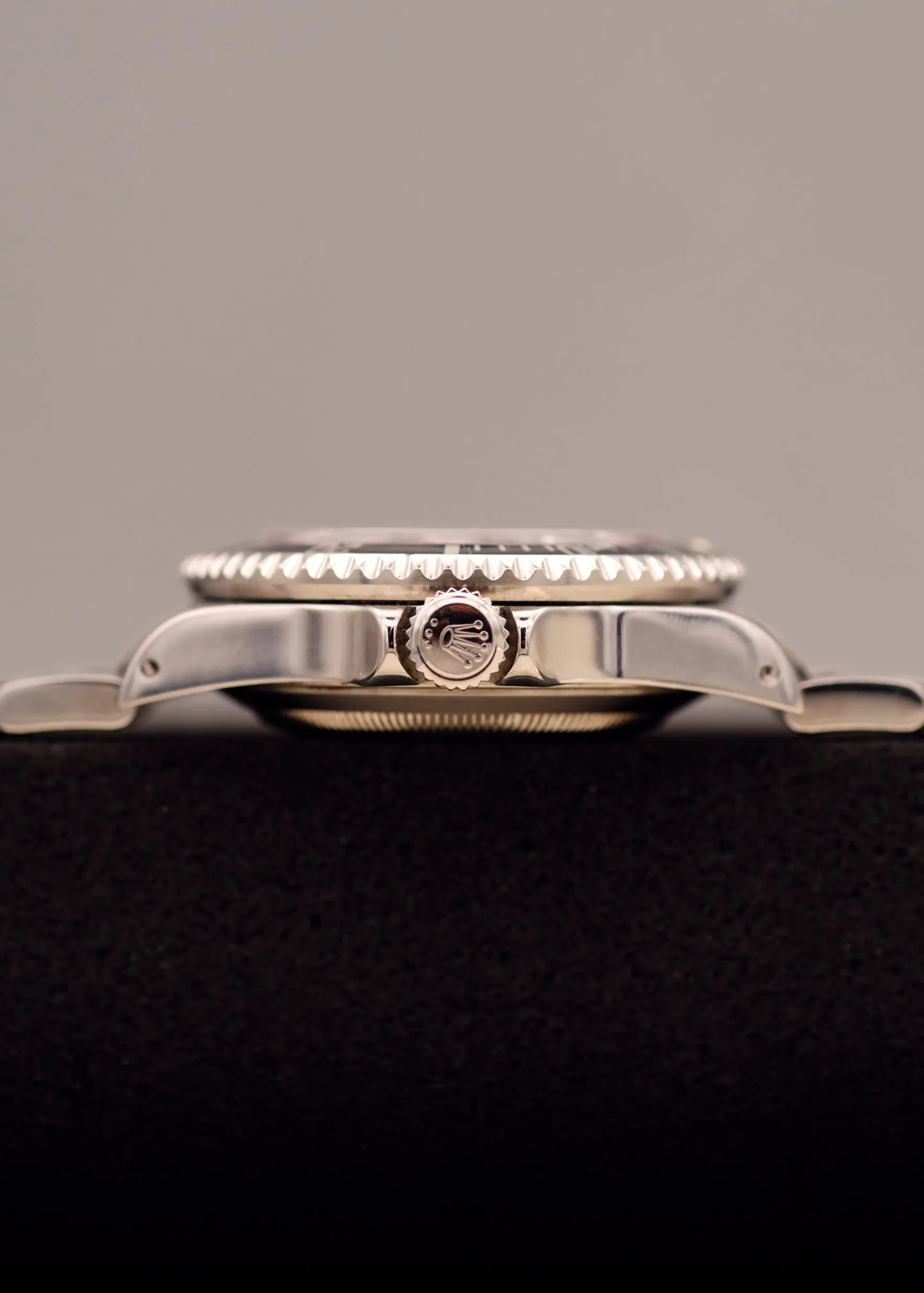 Rolex Sea Dweller 16600 "Swiss Only" Dial - 1999