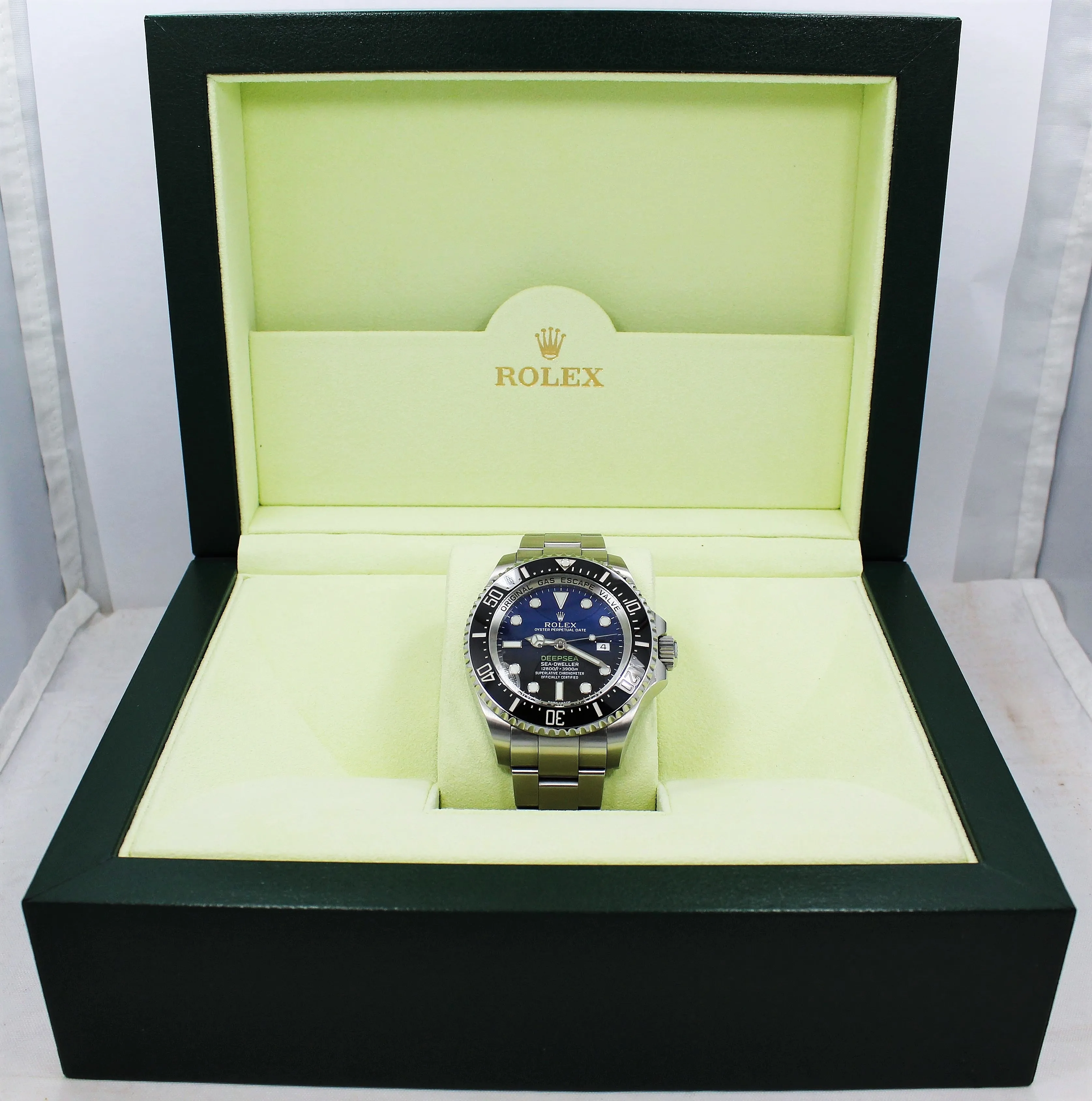 Rolex Sea Dweller Oyster Perpetual DeepSea 116660 James Cameron BOX/PAPERS