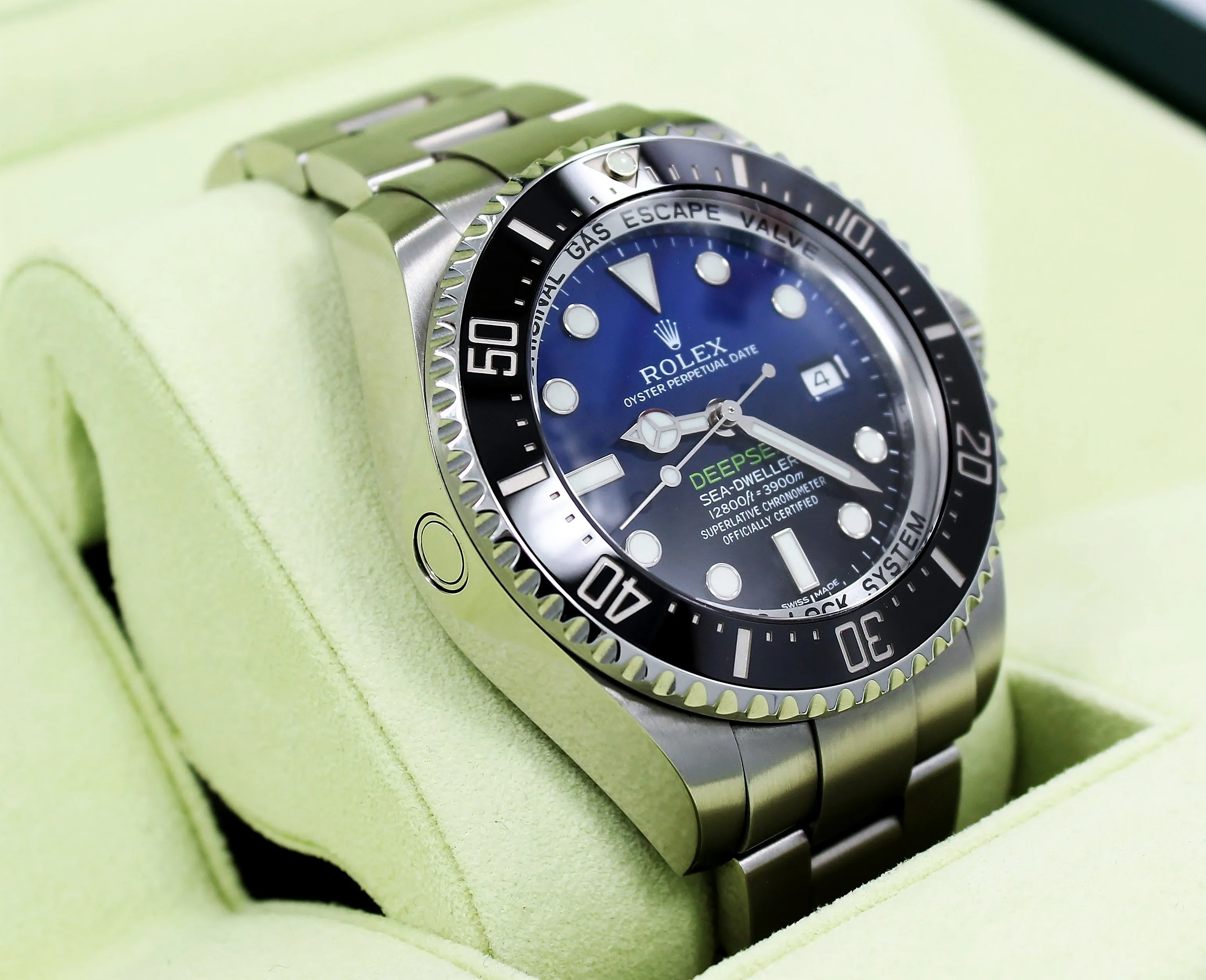 Rolex Sea Dweller Oyster Perpetual DeepSea 116660 James Cameron BOX/PAPERS