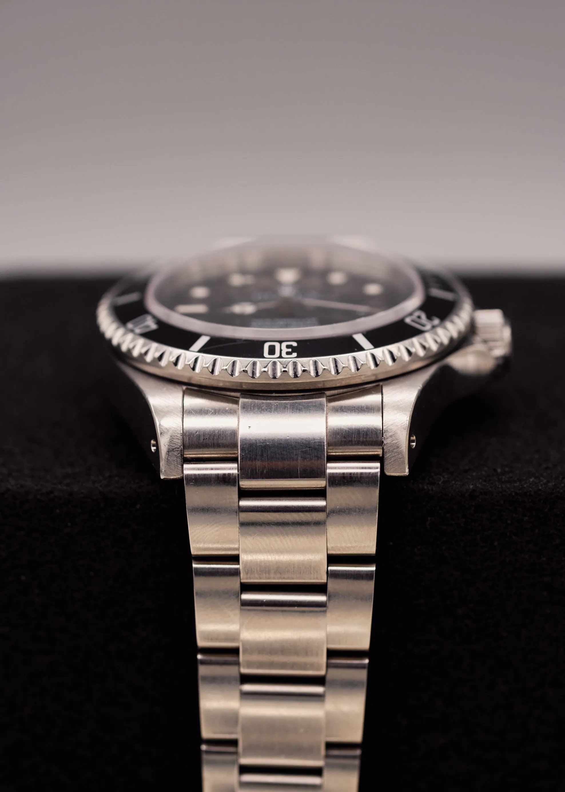 Rolex Seadweller 16600 Tritium Dial w/Papers - 1995