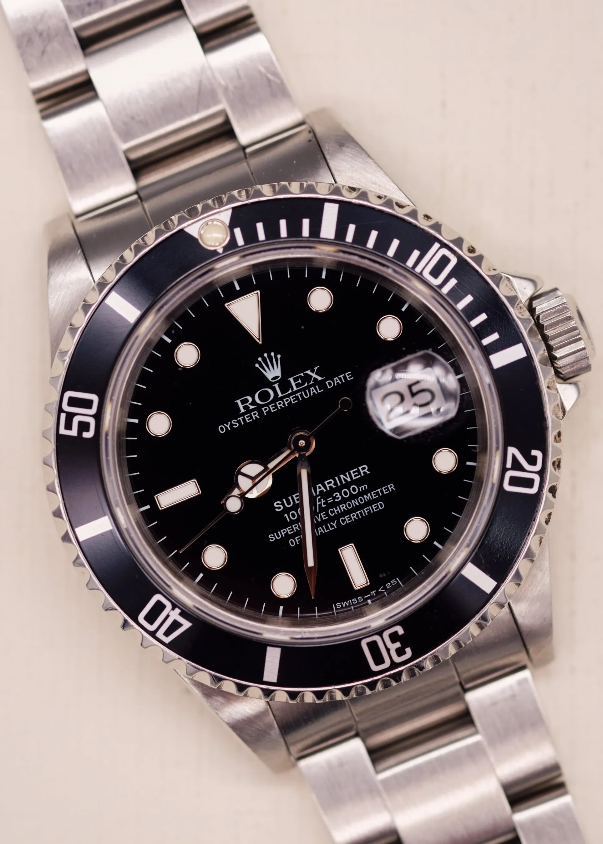 Rolex Submariner 16610 Cream Patina - 1991