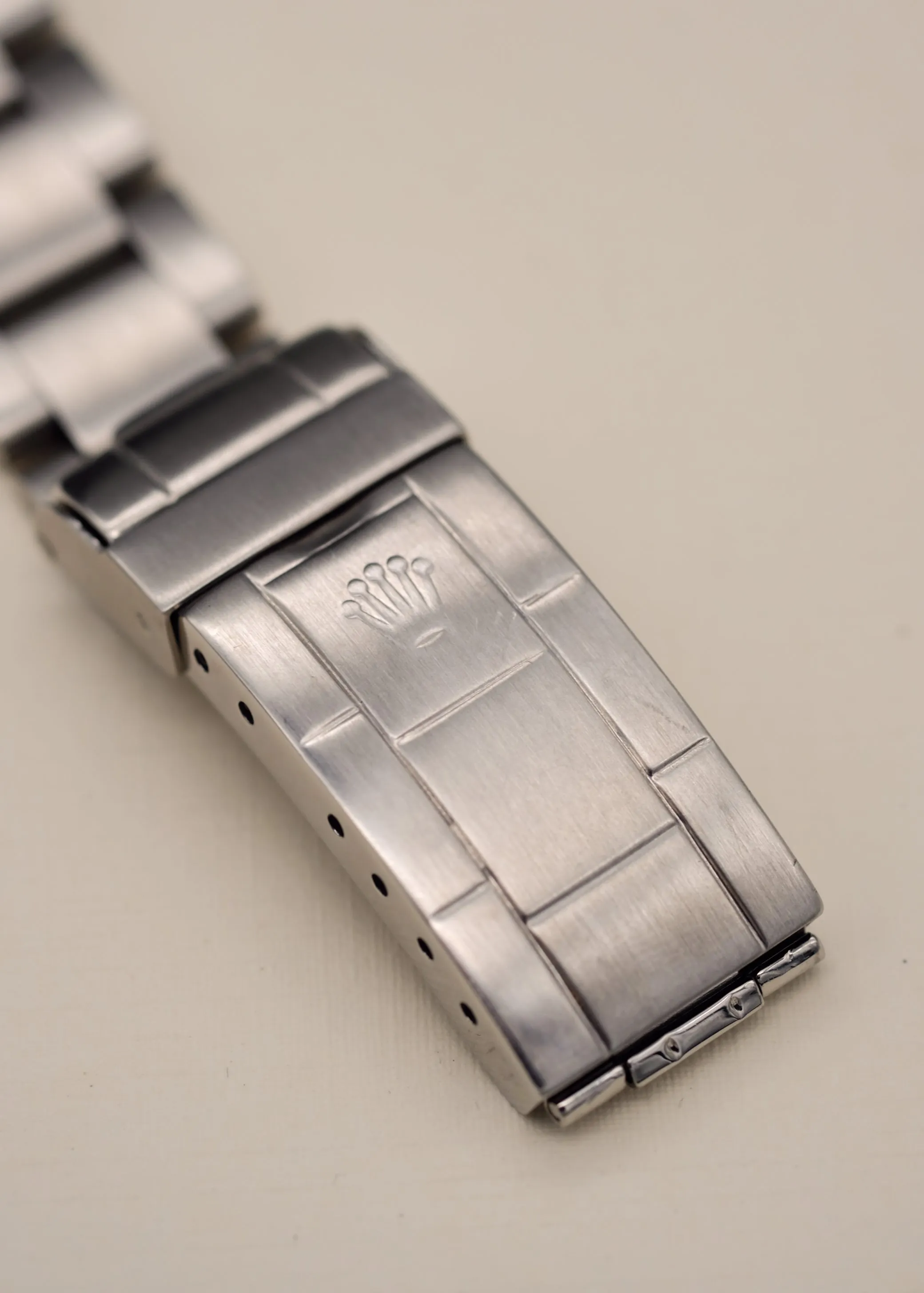 Rolex Submariner 16610 Light Cream Patina - 1989
