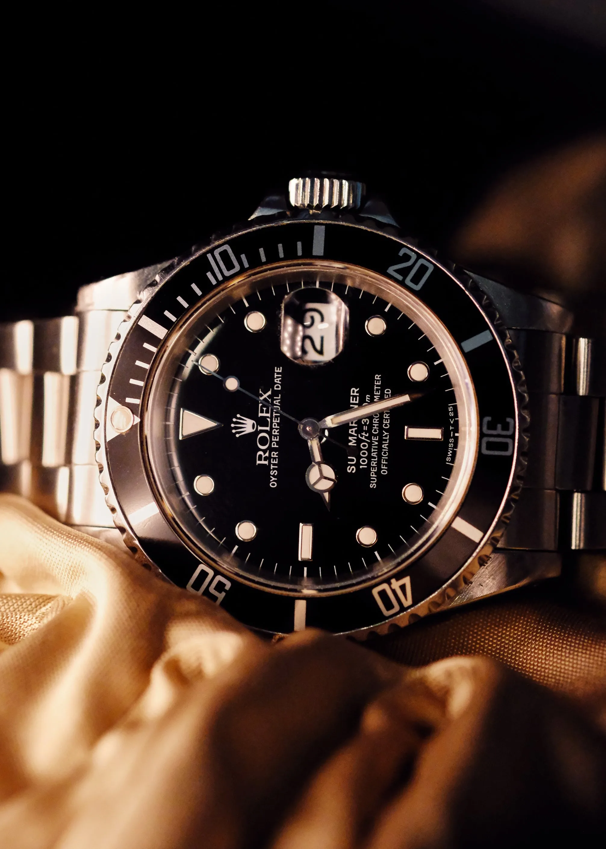 Rolex Submariner 16610 Light Cream Patina - 1989