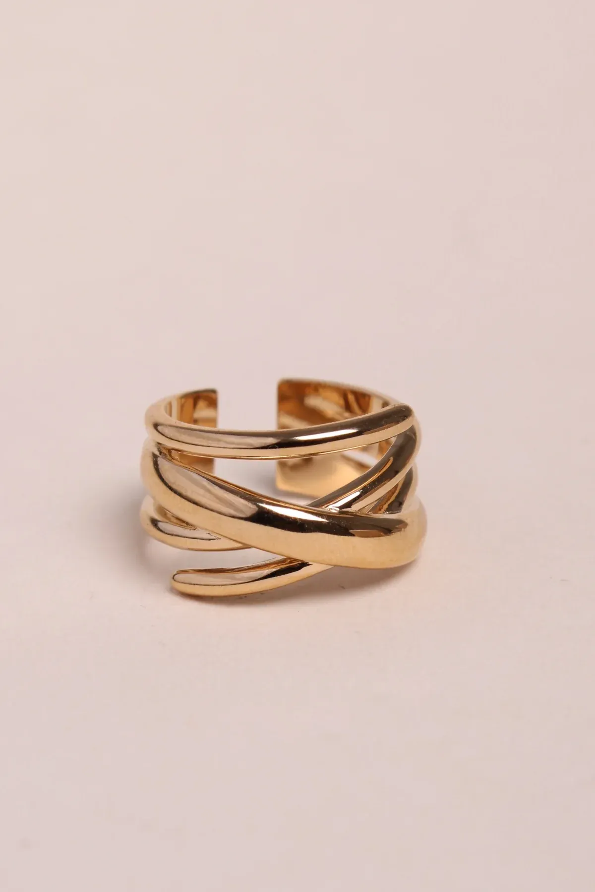 Romane gold ring