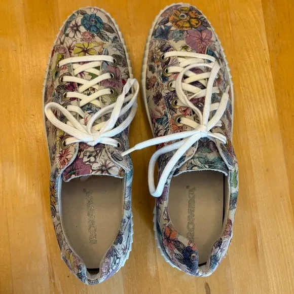 Romika suede floral sneakers boho rubber low platform NEW by Josef Seibel comfy