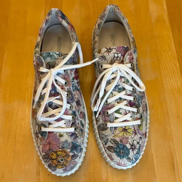 Romika suede floral sneakers boho rubber low platform NEW by Josef Seibel comfy