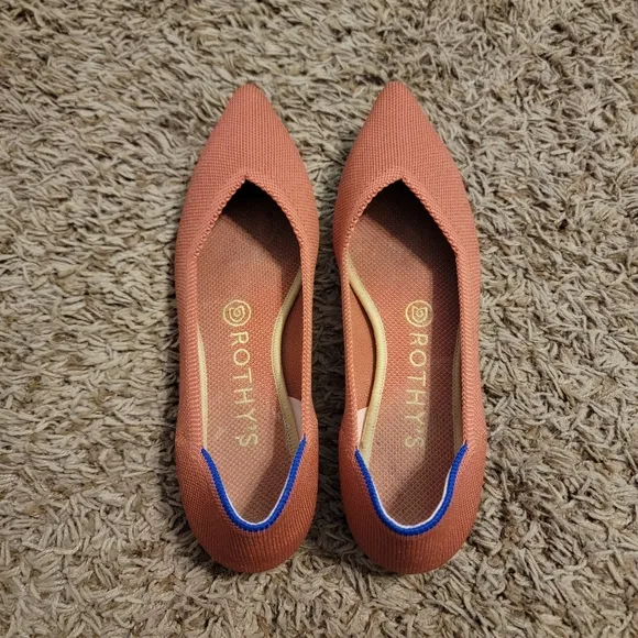 Rothy’s Pointed Toe Orange Red Persimmon Size 7 Flats slip-on Shoe