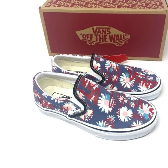 🌸Sale🌸 VANS Classic Womens Slip-On Low Top Crew Floral Blue Canvas VN0A4BV31JA