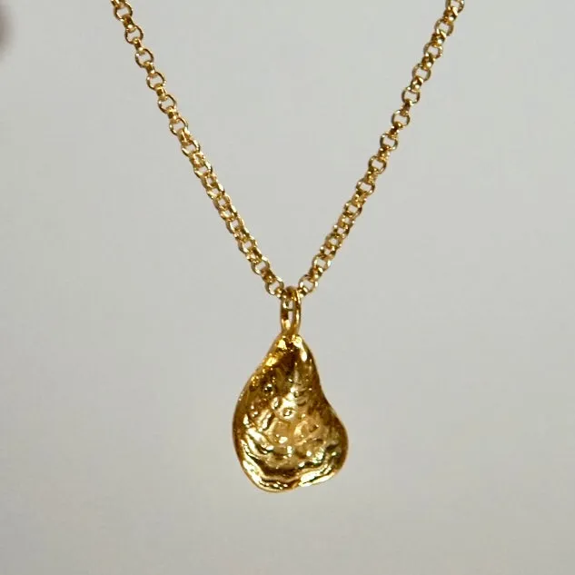 SAMPLE - Oyster 🦪 Pendant on Thick Rolo Chain Necklace