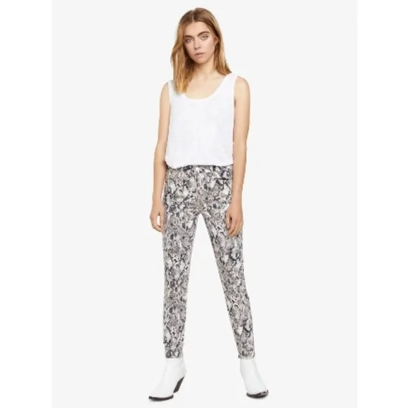 💕SANCTUARY💕 Snake Skin Print Ankle Skinny Je…